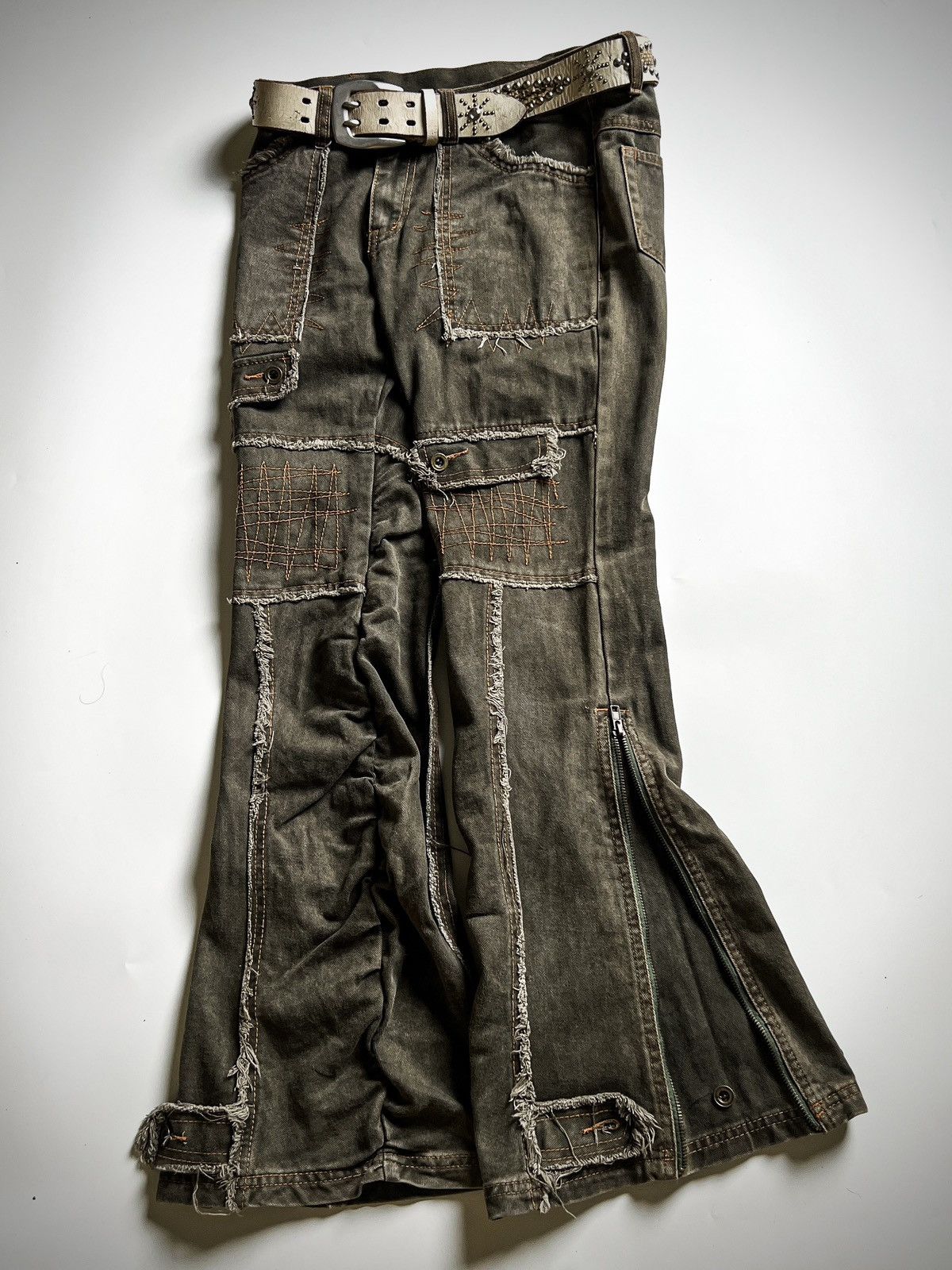 Japanese Brand Algonquins Visual Kei Mohawk Skeleton Distressed Flare Jeans Size US 31 - 13 Thumbnail