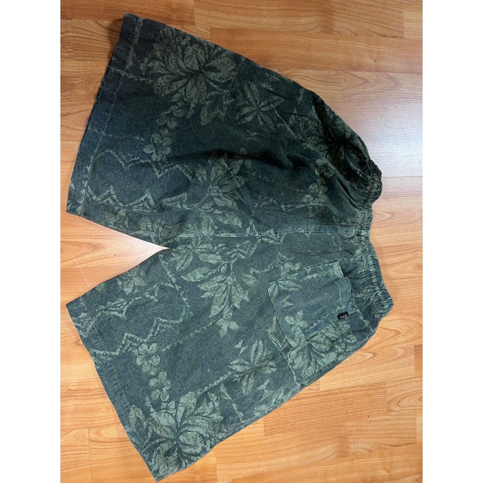 Vintage Vintage Camo Short ABC Design Floral Green Bottoms Mens XL Size US 34 / EU 50 - 8 Thumbnail
