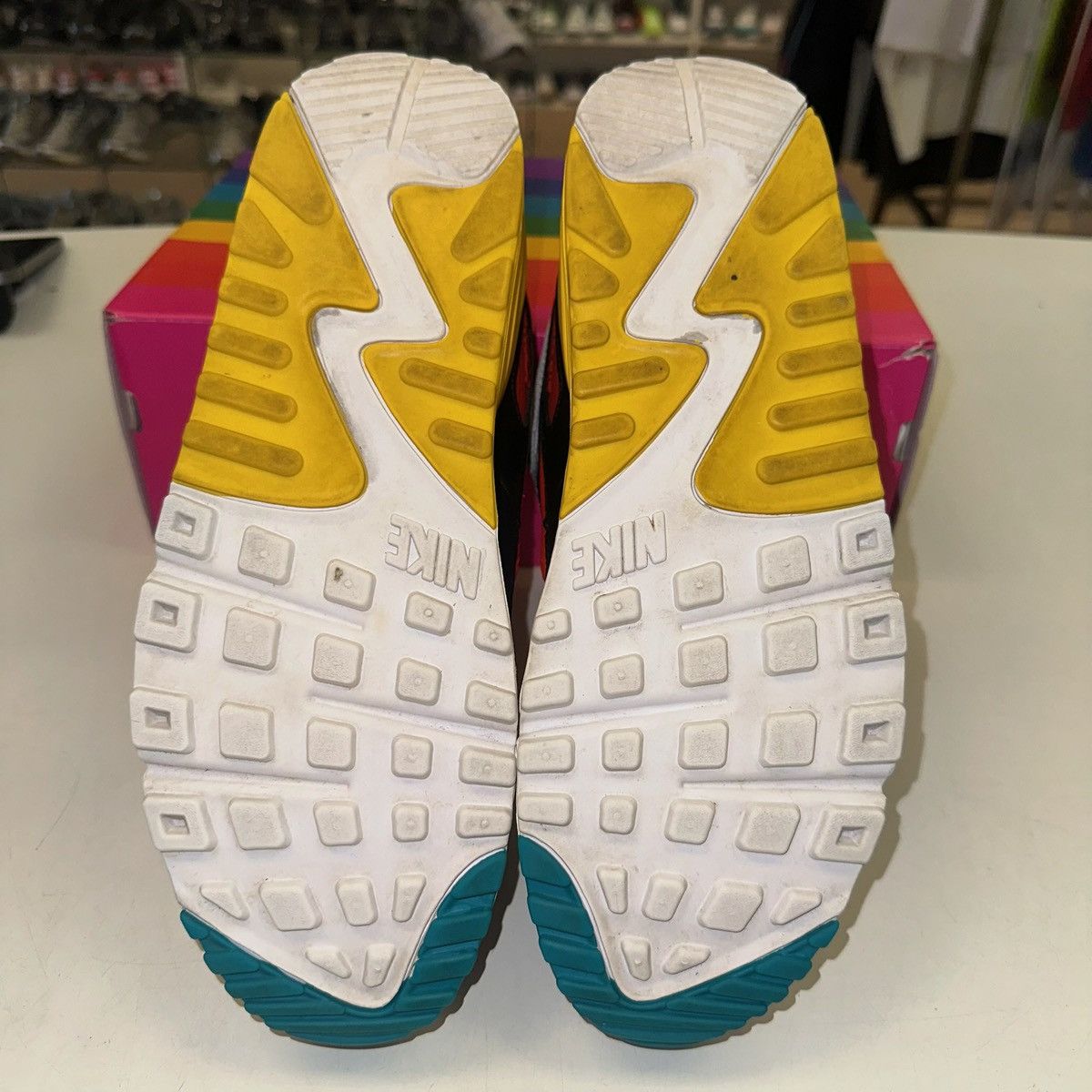 Nike Size 11 - Nike Air Max 90 ‘Be True’ (CJ5482-100) 2019 Size US 11 / EU 44 - 5 Thumbnail