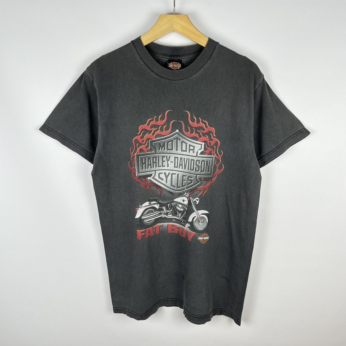 Harley Davidson Vintage Harley Davidson Fatboy rare sunfaded T Shirt 90’s Size US M / EU 48-50 / 2 - 1 Thumbnail
