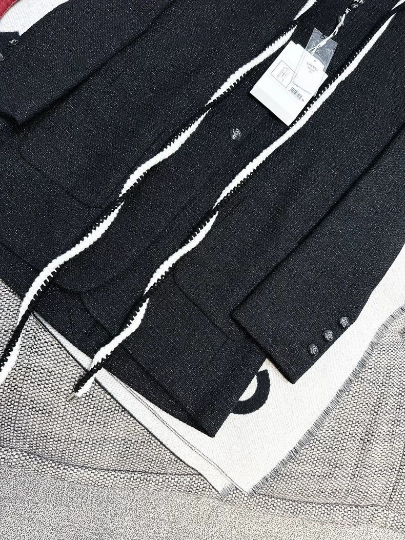 Chanel Chanel Black Tweed Mid-Length Coat Size M / US 6-8 / IT 42-44 - 3 Thumbnail