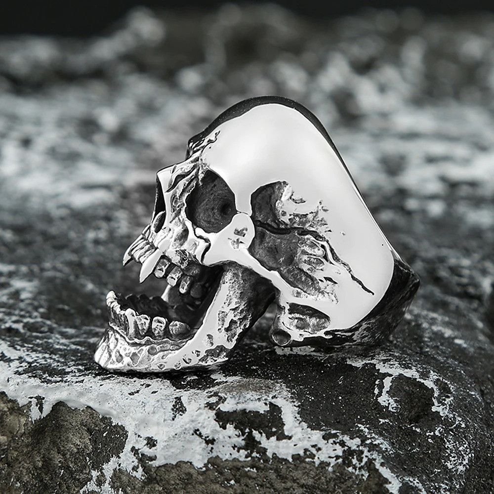 Other Gothic Vampire Skull Ring Size ONE SIZE - 2 Thumbnail