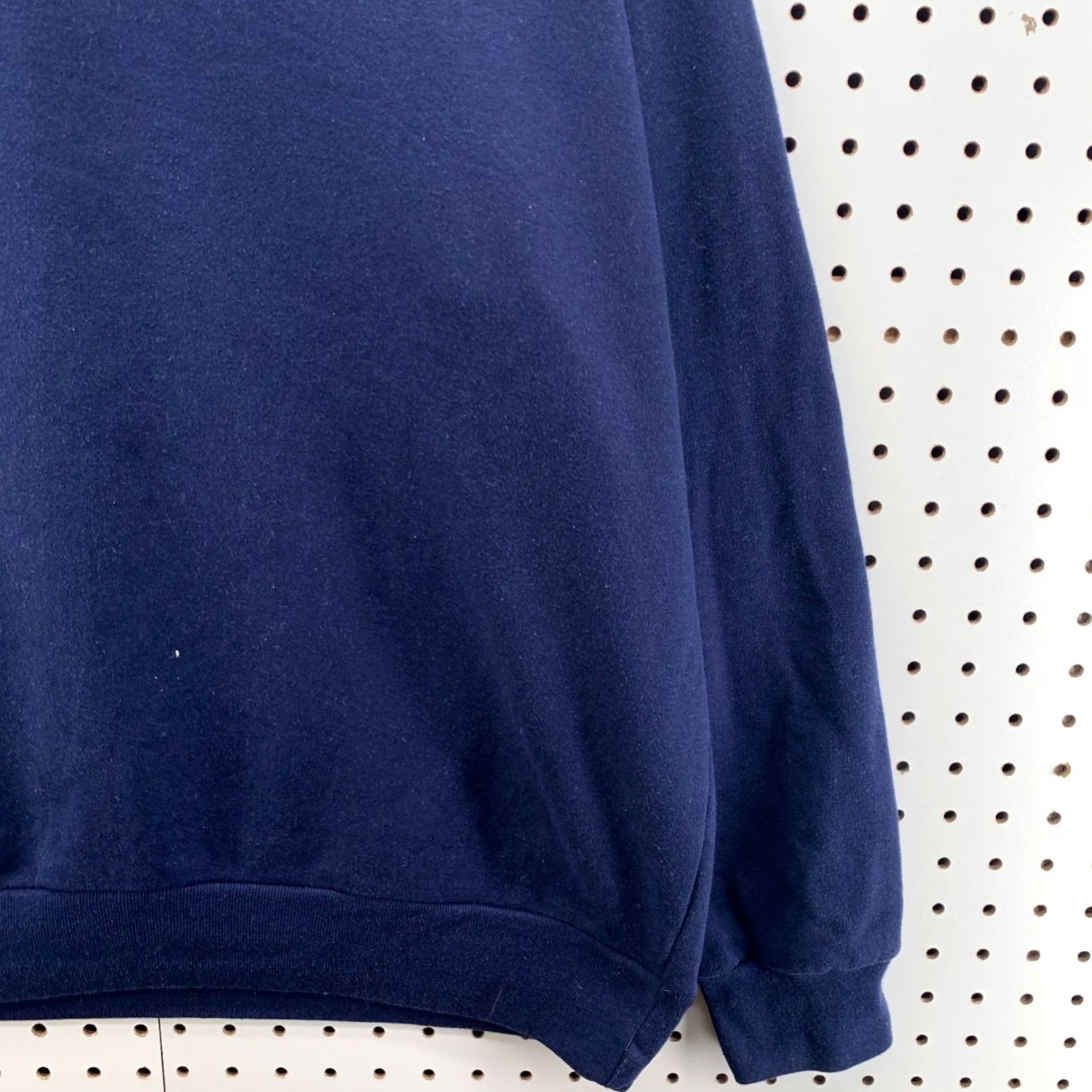 Vintage Vintage M&C Sportswear Dog Graphic Embroidered Sweatshirt Mens Large Blue Size US L / EU 52-54 / 3 - 3 Thumbnail