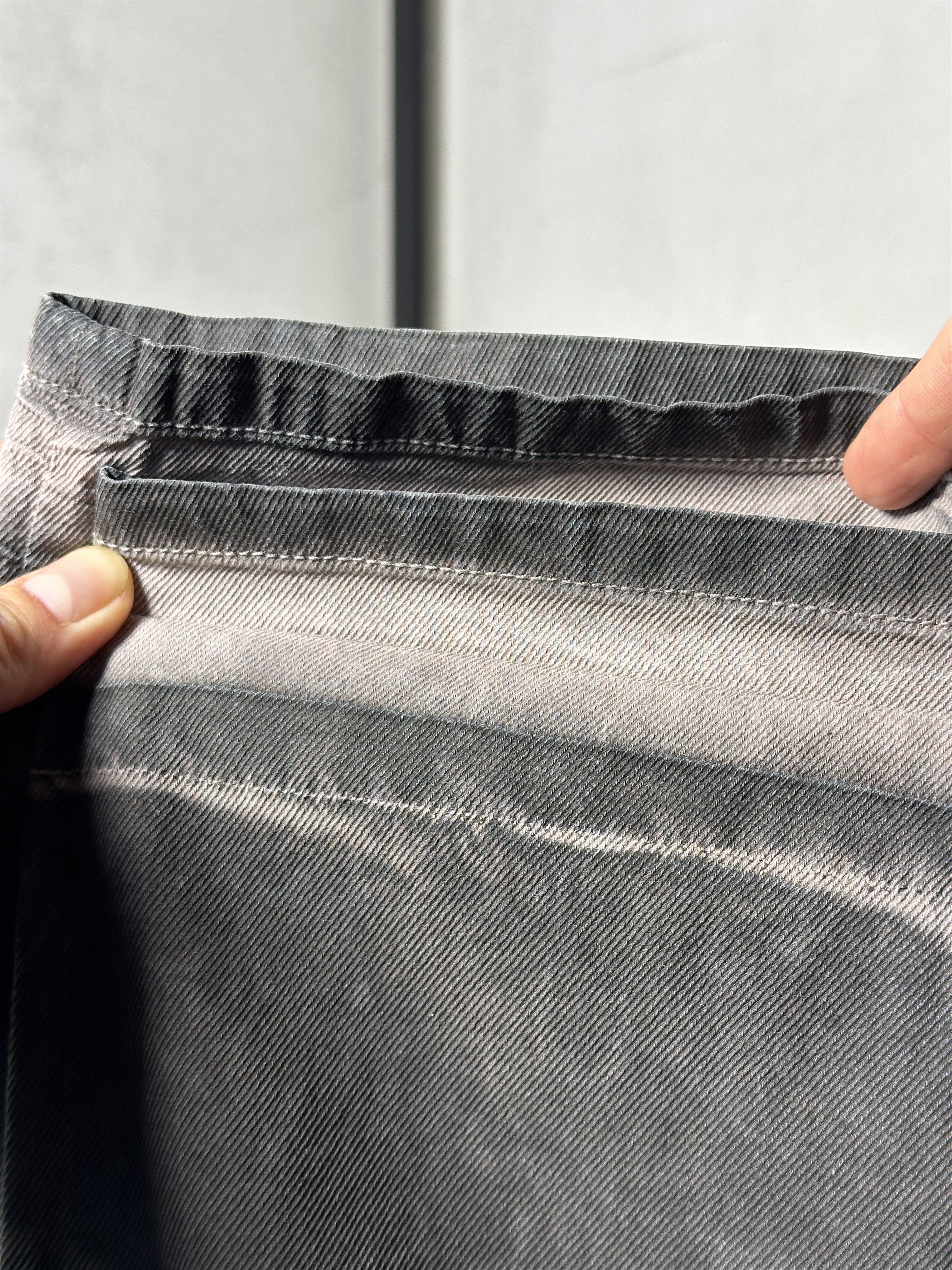 Rick Owens Rick Owens DRKSHDW FW11 Mud Waxed Detrit Cut Jeans Size US 28 / EU 44 - 21 Thumbnail
