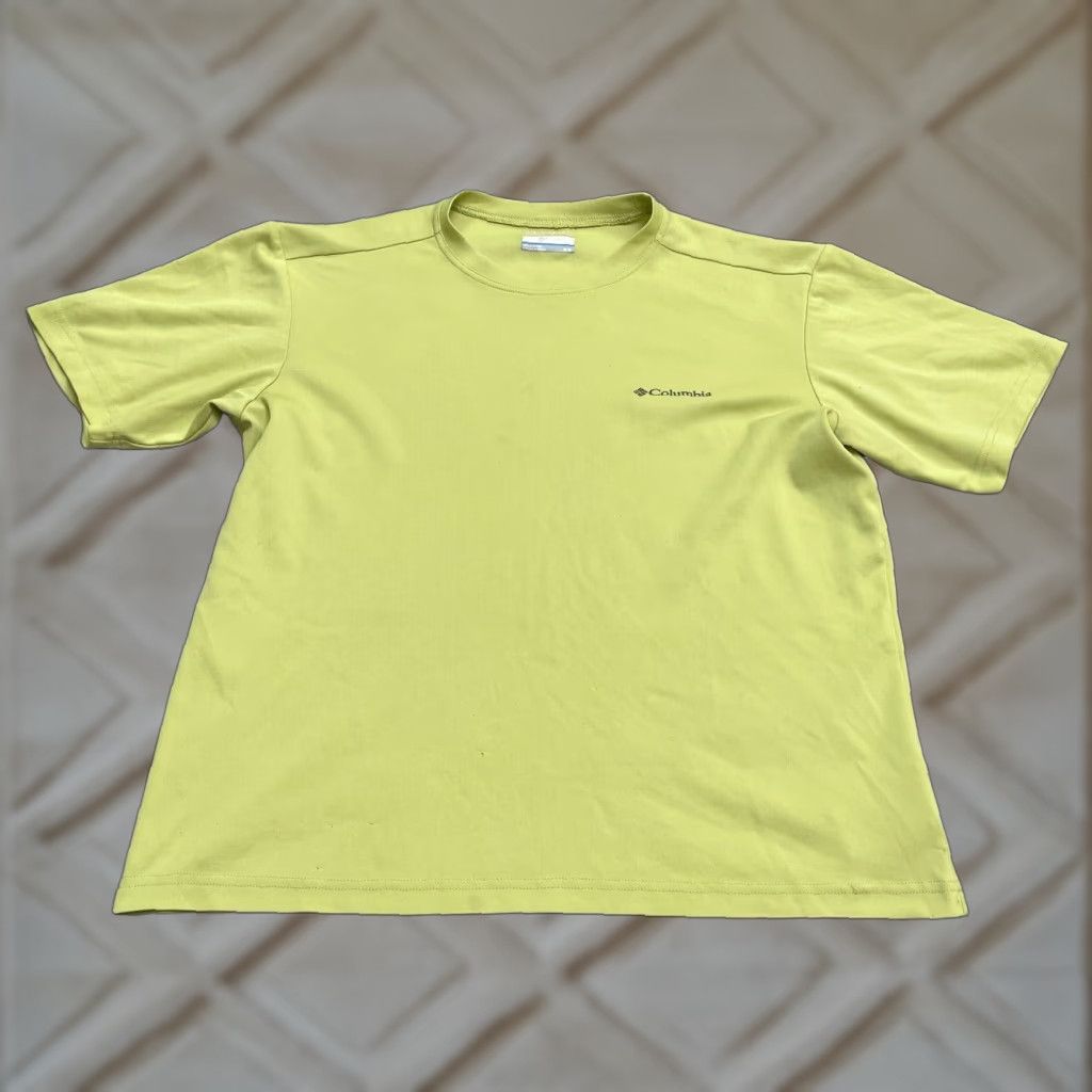 Vintage Columbia Omni Wick Active T-Shirt Mens Medium Yellow Crew Neck Short Sleeve Tee Size US M / EU 48-50 / 2 - 1 Thumbnail