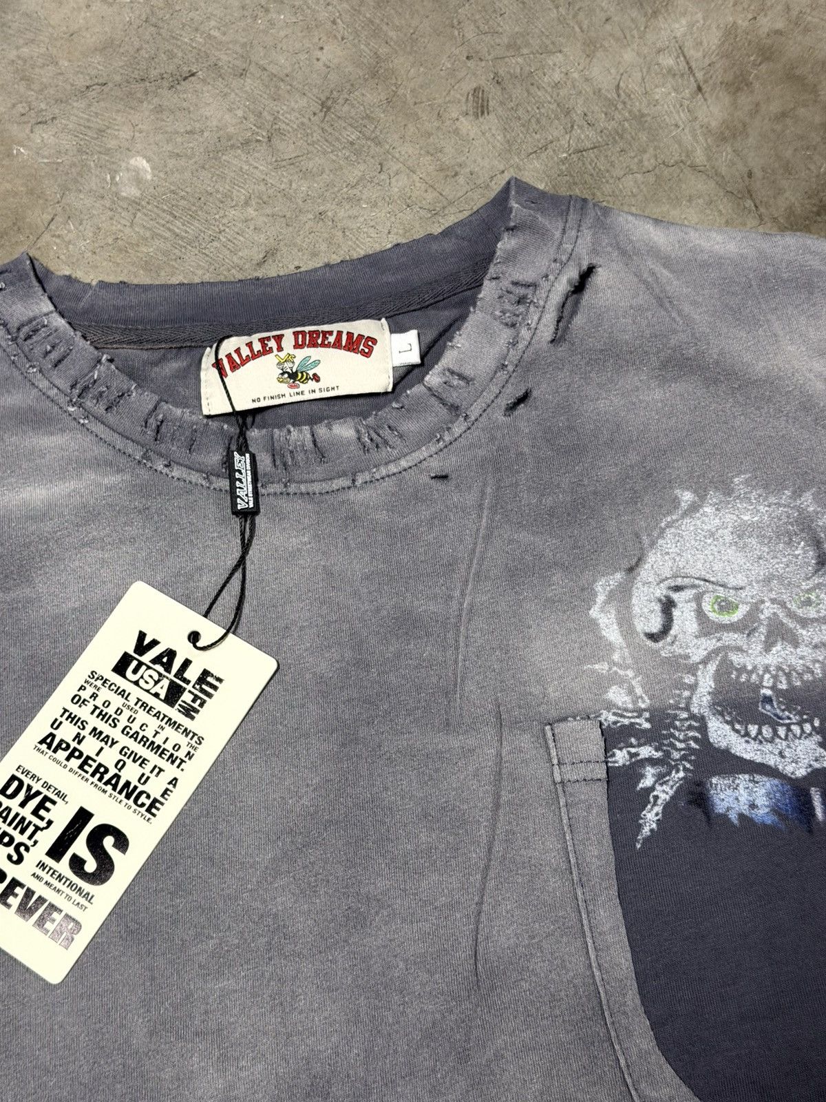 Vale Vale Lives Forever “Skullie” Tee Shirt Size US L / EU 52-54 / 3 - 2 Thumbnail