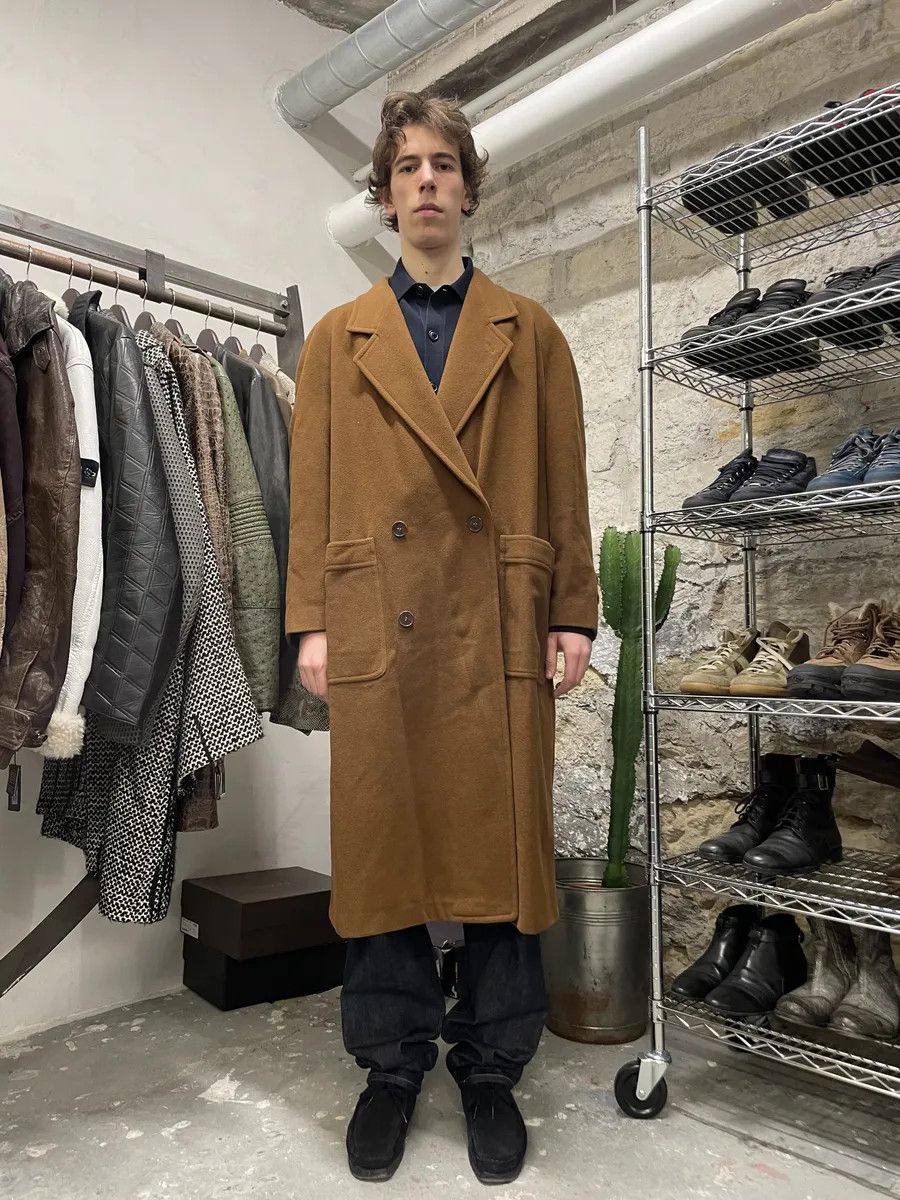 Emporio Armani 1990s Emporio Armani Camel Wool Trench Coat Size US L / EU 52-54 / 3 - 2 Thumbnail