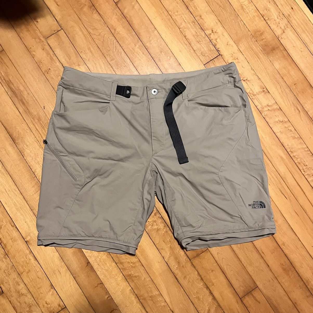 The North Face North face hiking shorts Size US 40 / EU 56 - 1 Thumbnail
