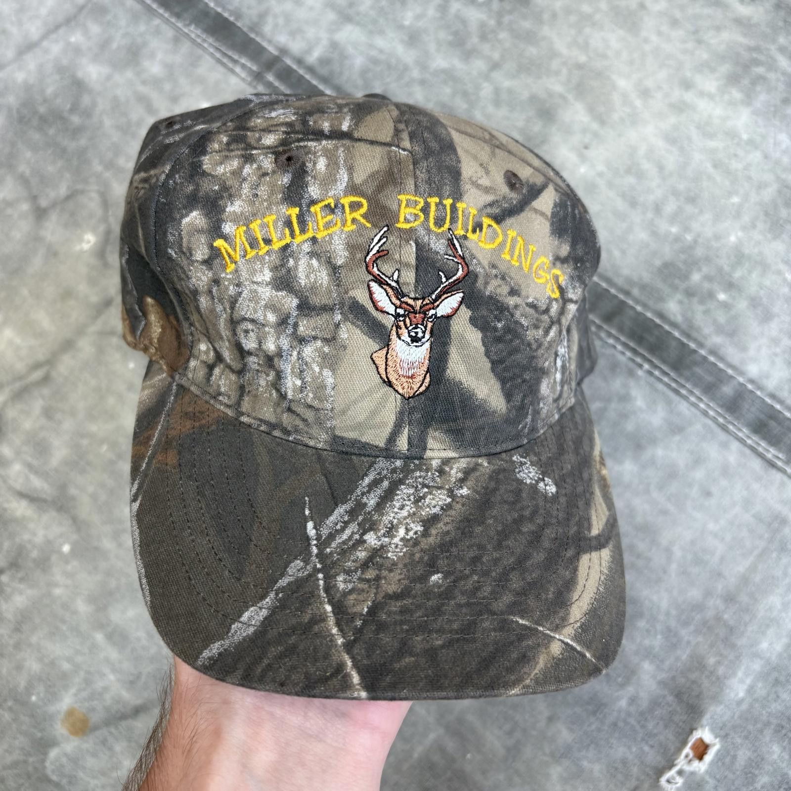 Realtree Vintage 90s Y2K Miller Deer Buck Realtree Camo SnapBack Hat Size ONE SIZE - 1 Thumbnail