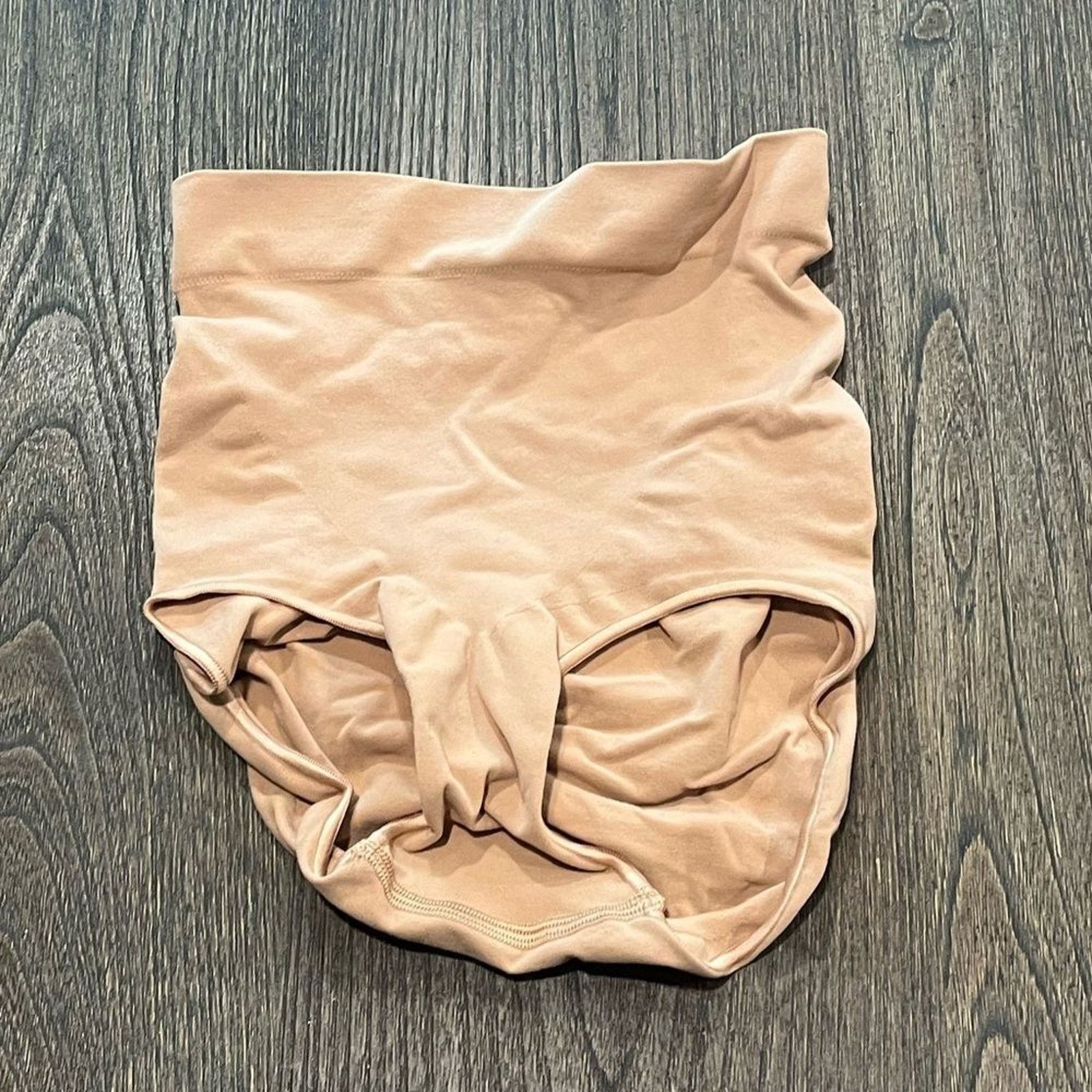 SKIMS NWOT Skims Sculpting Mid Waist Brief Ochre - Size L/XL Size ONE SIZE - 1 Thumbnail