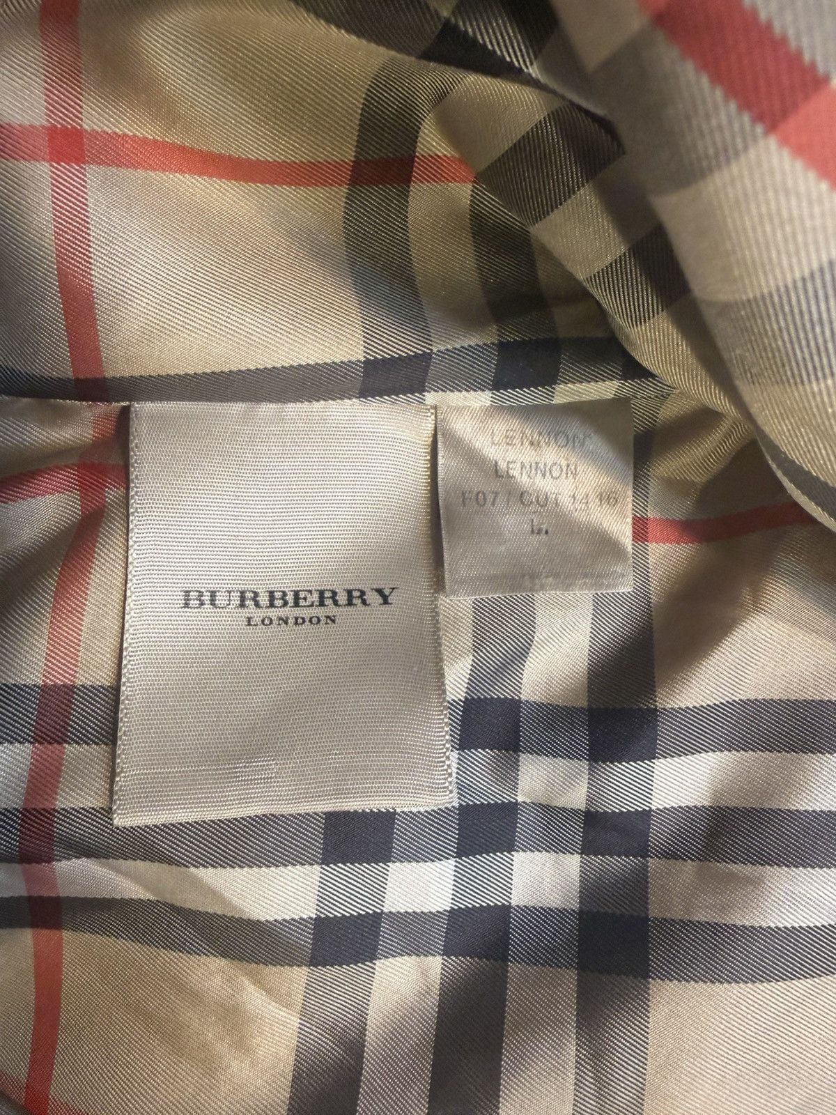Burberry Vintage burberry puffer Size US L / EU 52-54 / 3 - 4 Thumbnail