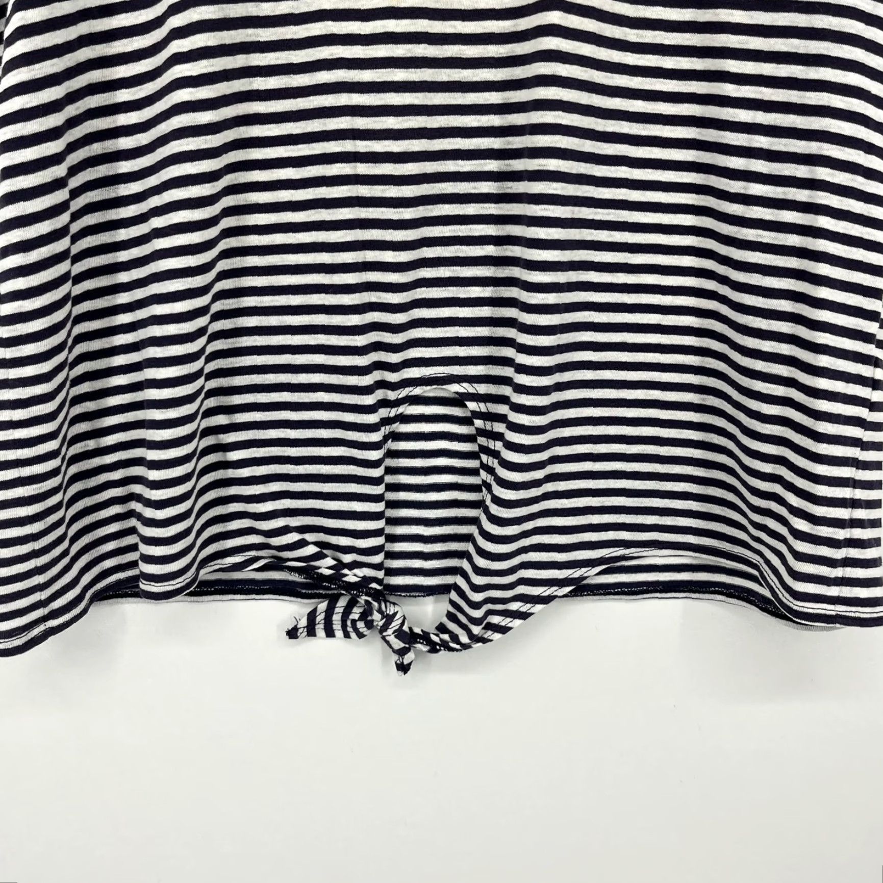 J.Crew J.CREW Tank Top Women's L White Striped Sleeveless Round Neck Size L / US 10 / IT 46 - 3 Thumbnail