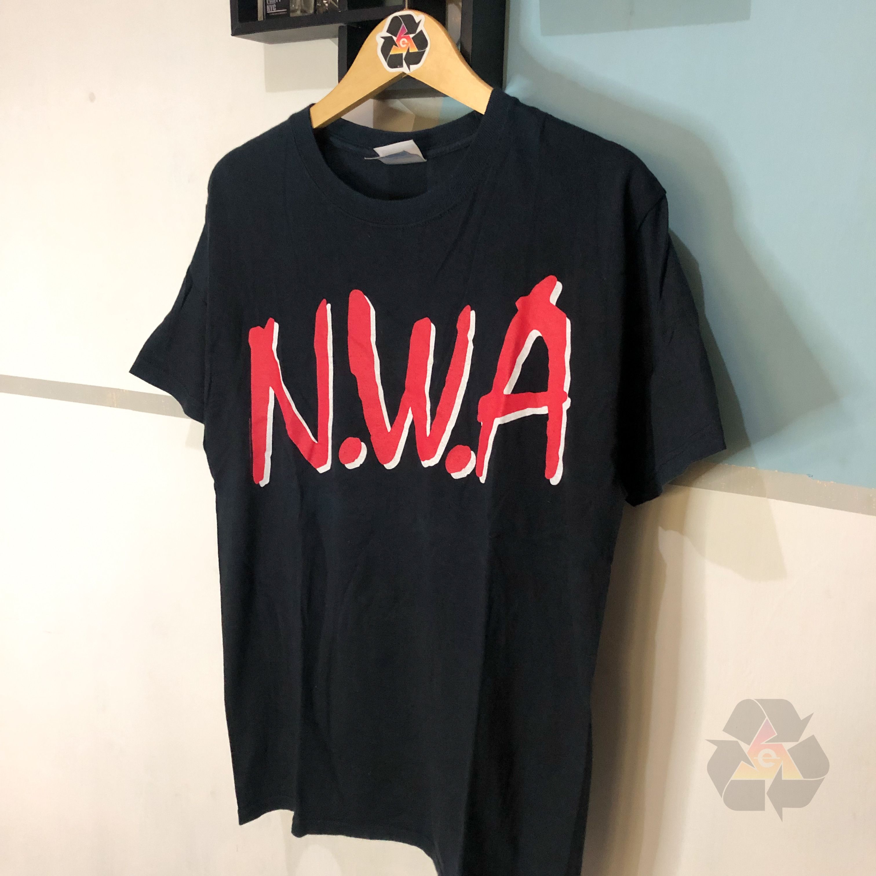 Band Tees Vintage N.W.A Straight Outta Compton 2011 T-Shirt Size US M / EU 48-50 / 2 - 3 Thumbnail
