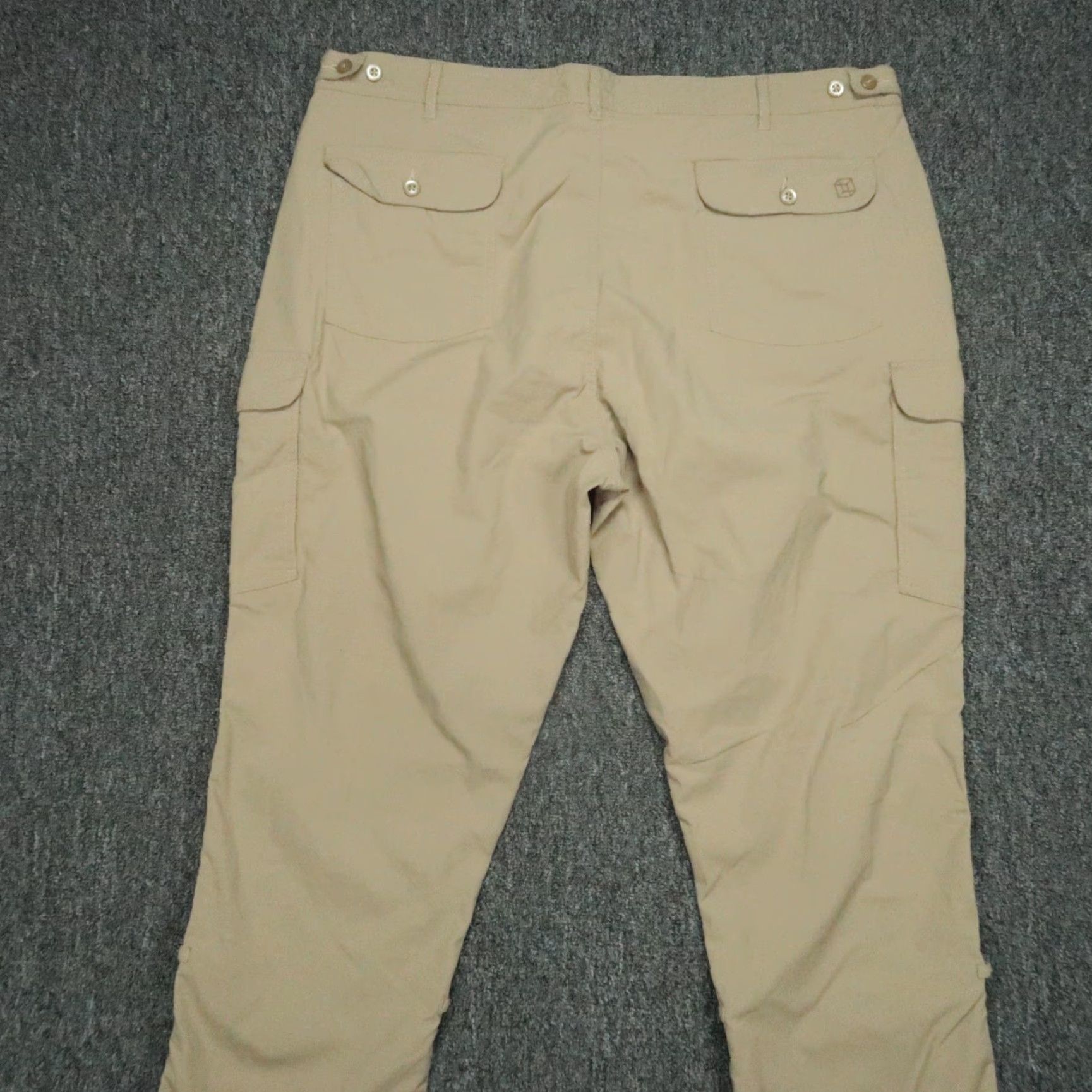 Vintage Clothing Arts Pants Womens 18 Khaki Tan Travel Hiking Outdoor Cargo Pockets Stretch Beige Beige? Size 40" / US 18 - 6 Thumbnail