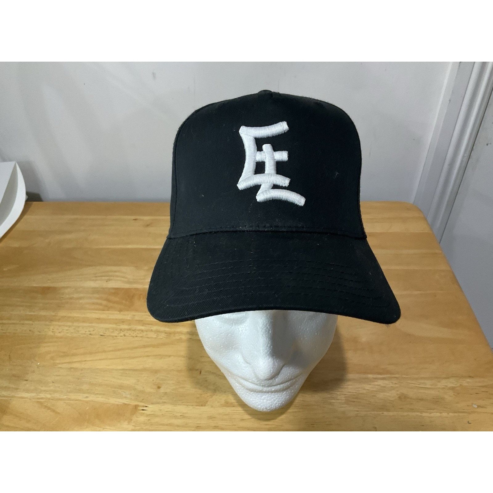Otto Easterm Living Snapback Baseball Cap Black One Size Size ONE SIZE - 1 Thumbnail