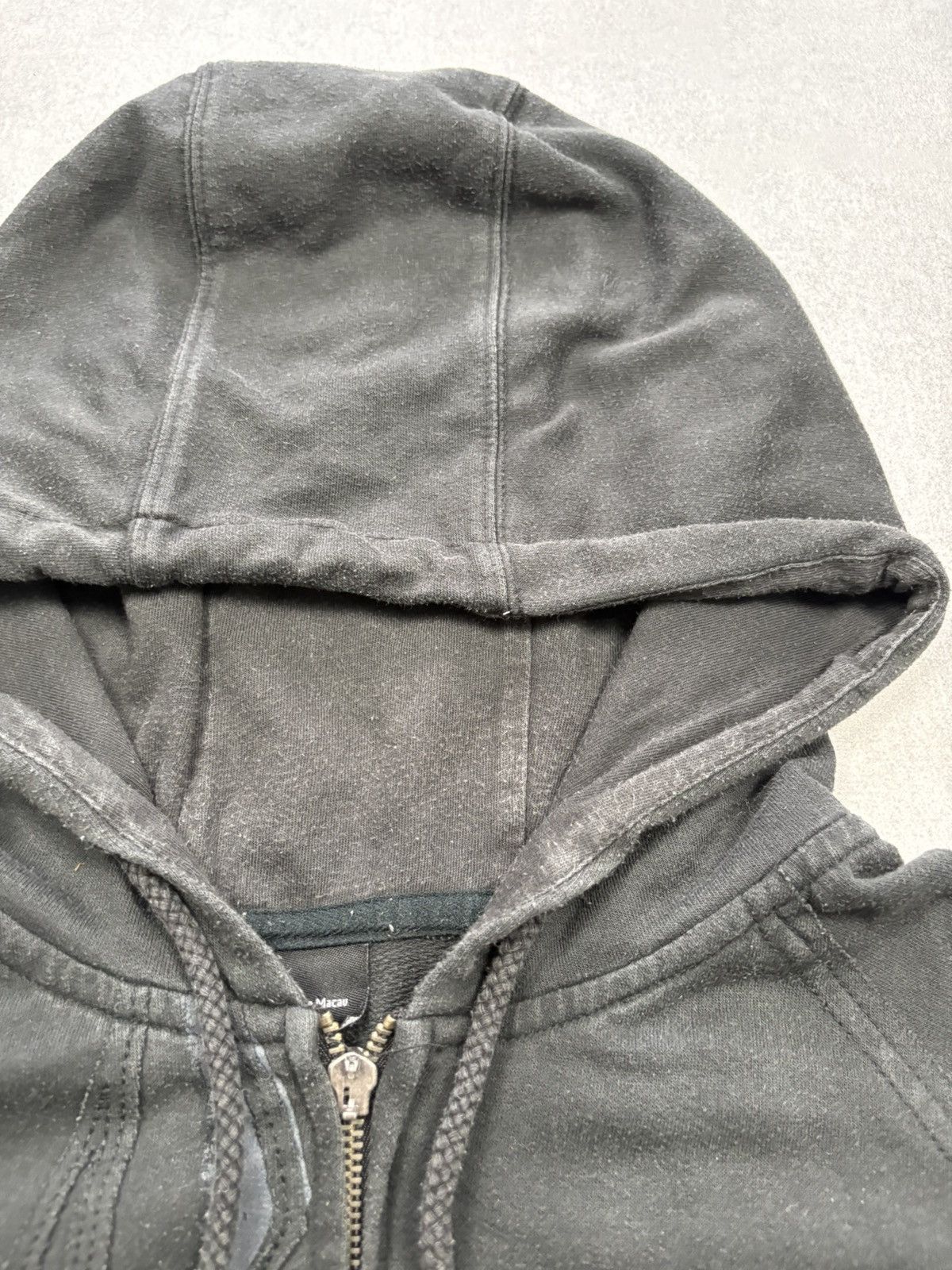 Oakley Vintage 00s Oakley Full Zip Hoodie Black Eagle Print Y2K Size US XL / EU 56 / 4 - 10 Thumbnail