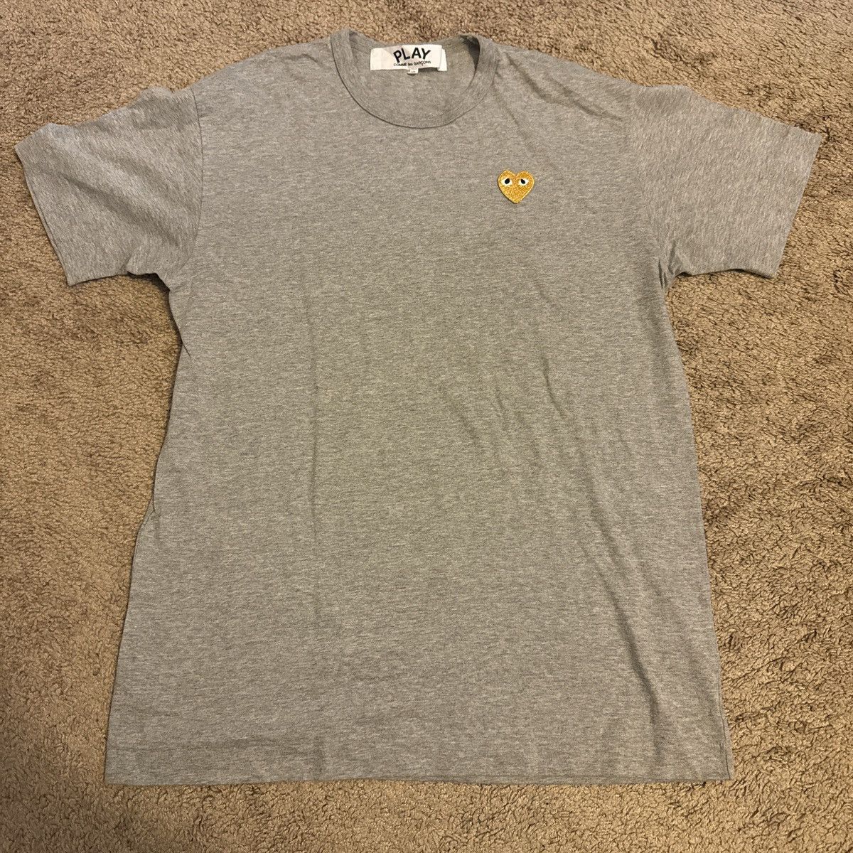 Comme des Garcons Grey Comme des Garçons Play T-shirt with yellow heart Size US XL / EU 56 / 4 - 1 Thumbnail