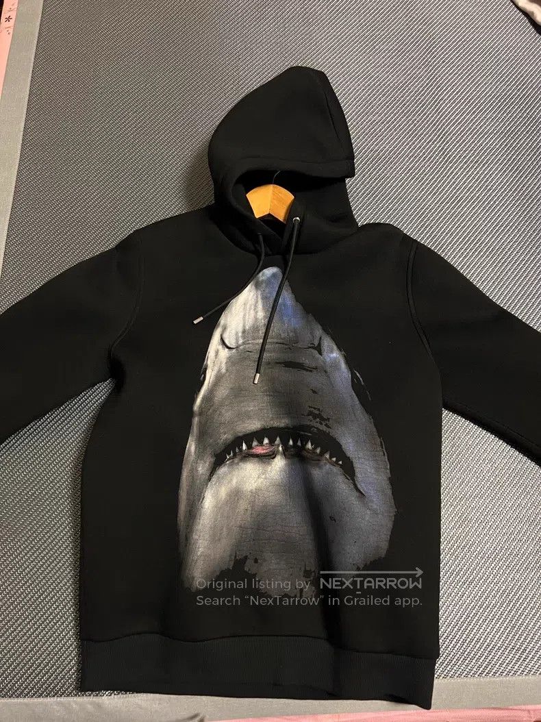 Givenchy Givenchy Shark Hoodie - Air Cotton - Awesome Material - On Size US S / EU 44-46 / 1 - 1 Thumbnail