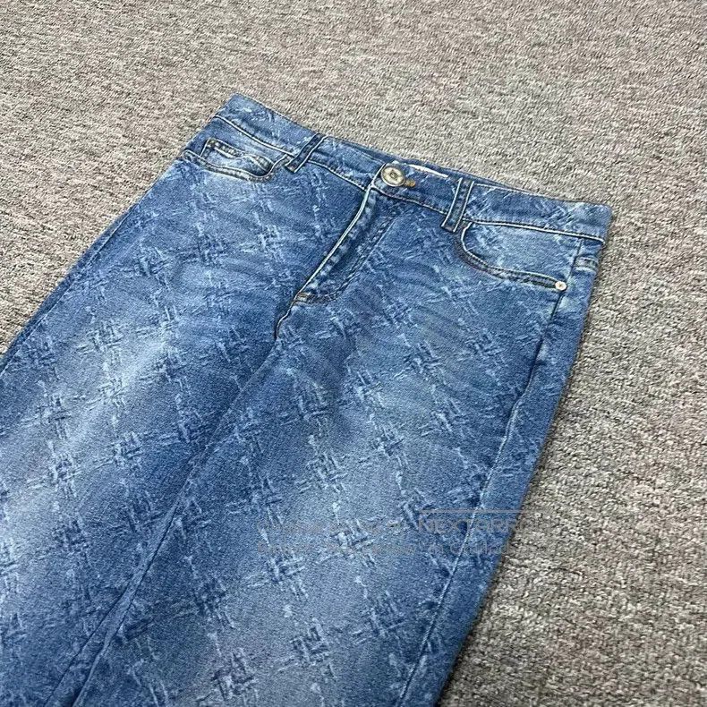 Chanel Chanel Denim Jeans with Snowflake Pattern. Size US 32 / EU 48 - 4 Thumbnail