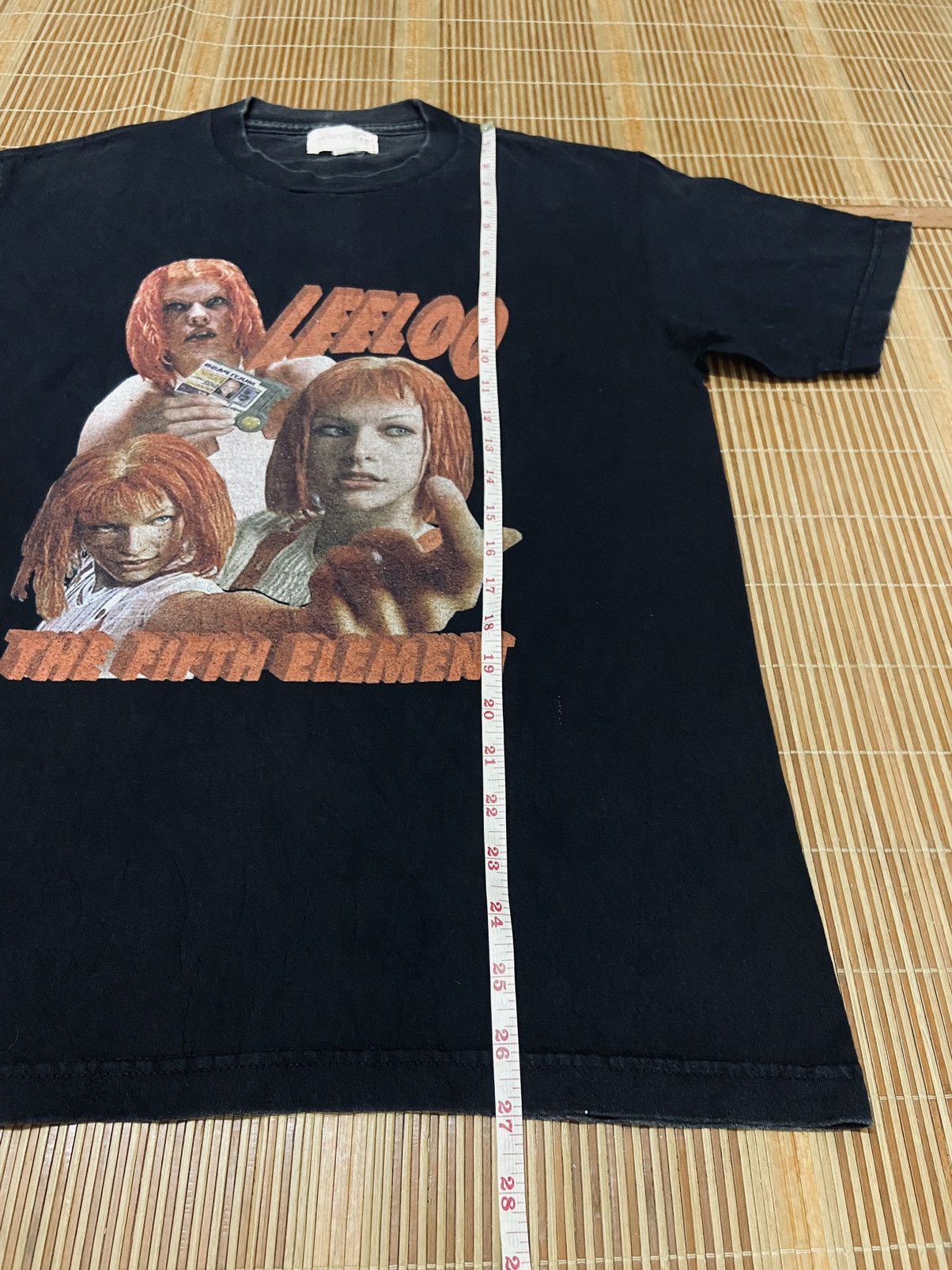 Other LEELO : FIFTH ELEMENT MOVIE PROMO TEE Size US M / EU 48-50 / 2 - 8 Thumbnail