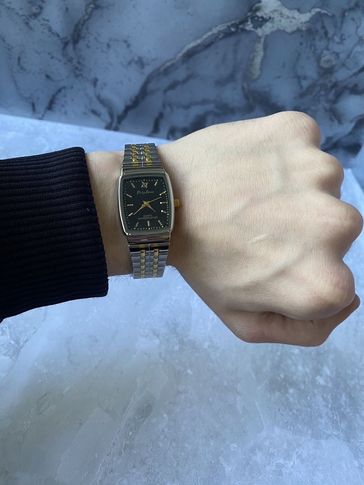 Japanese Brand × Jewelry × Vintage Stylish Philip Persio Black Dial Watch Size ONE SIZE - 1 Thumbnail
