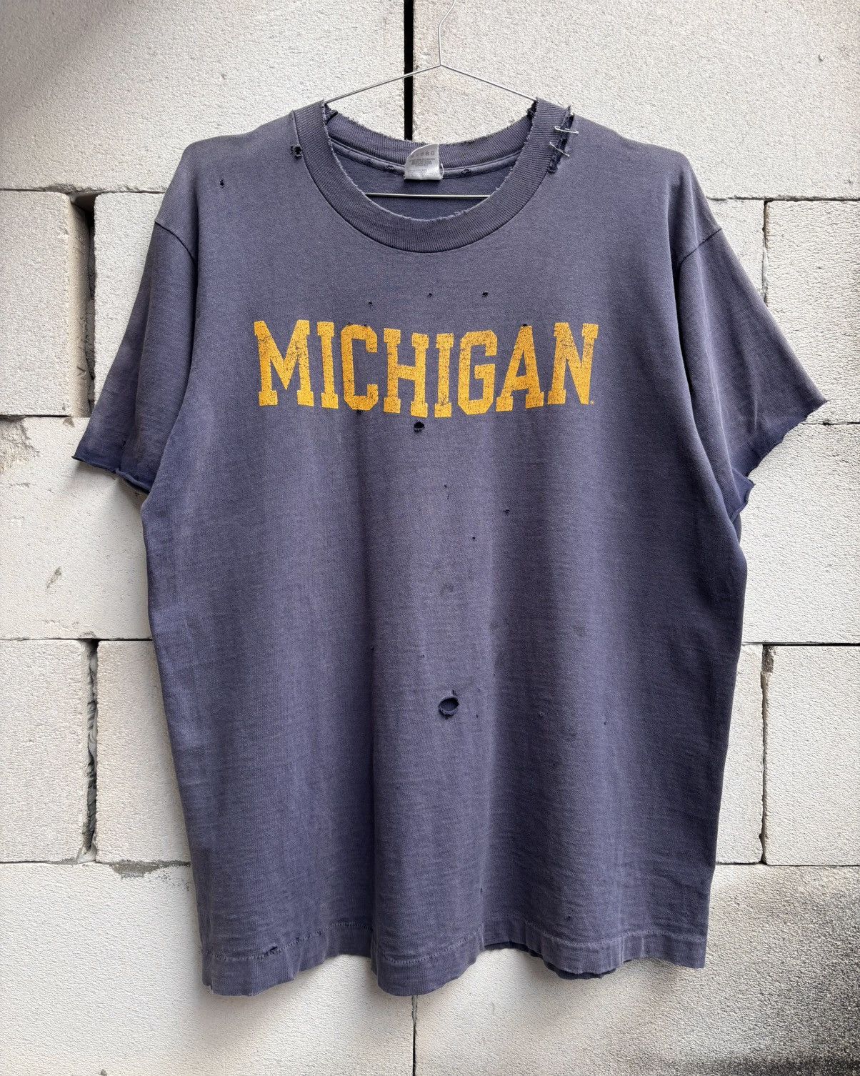 Vintage Thrashed MICHIGAN Sun Faded Tee Shirt Distressed ERD Size US XL / EU 56 / 4 - 5 Thumbnail