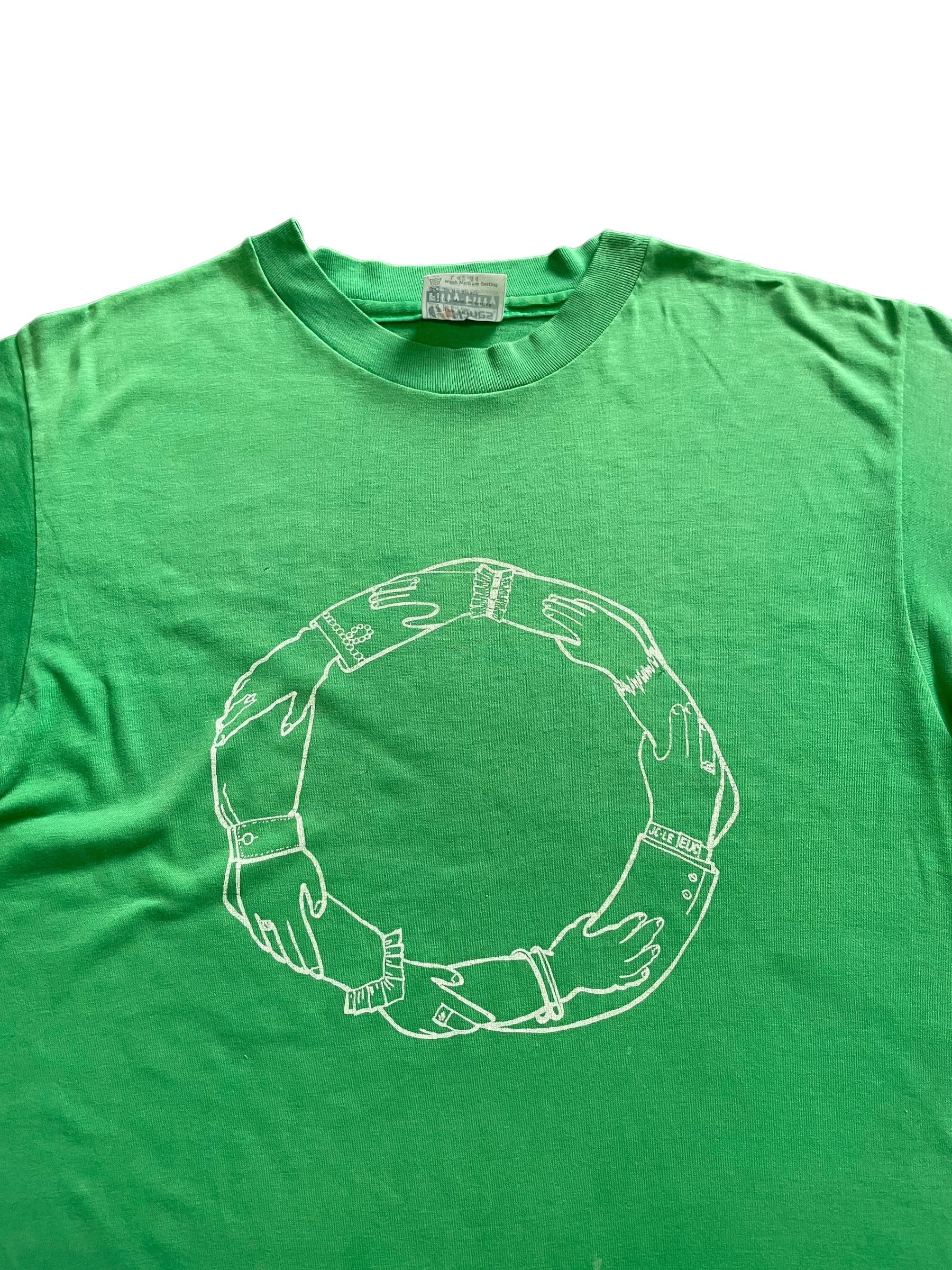 Hanes Vintage Holding Hands Design Tshirt Size US M / EU 48-50 / 2 - 3 Thumbnail