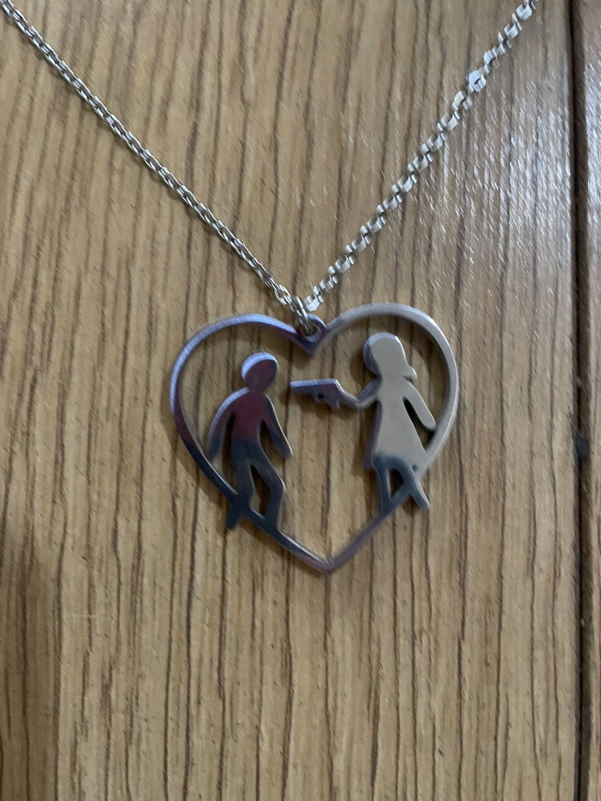 Other tomb.ww heartbreak neclace Size 36 - 1 Thumbnail
