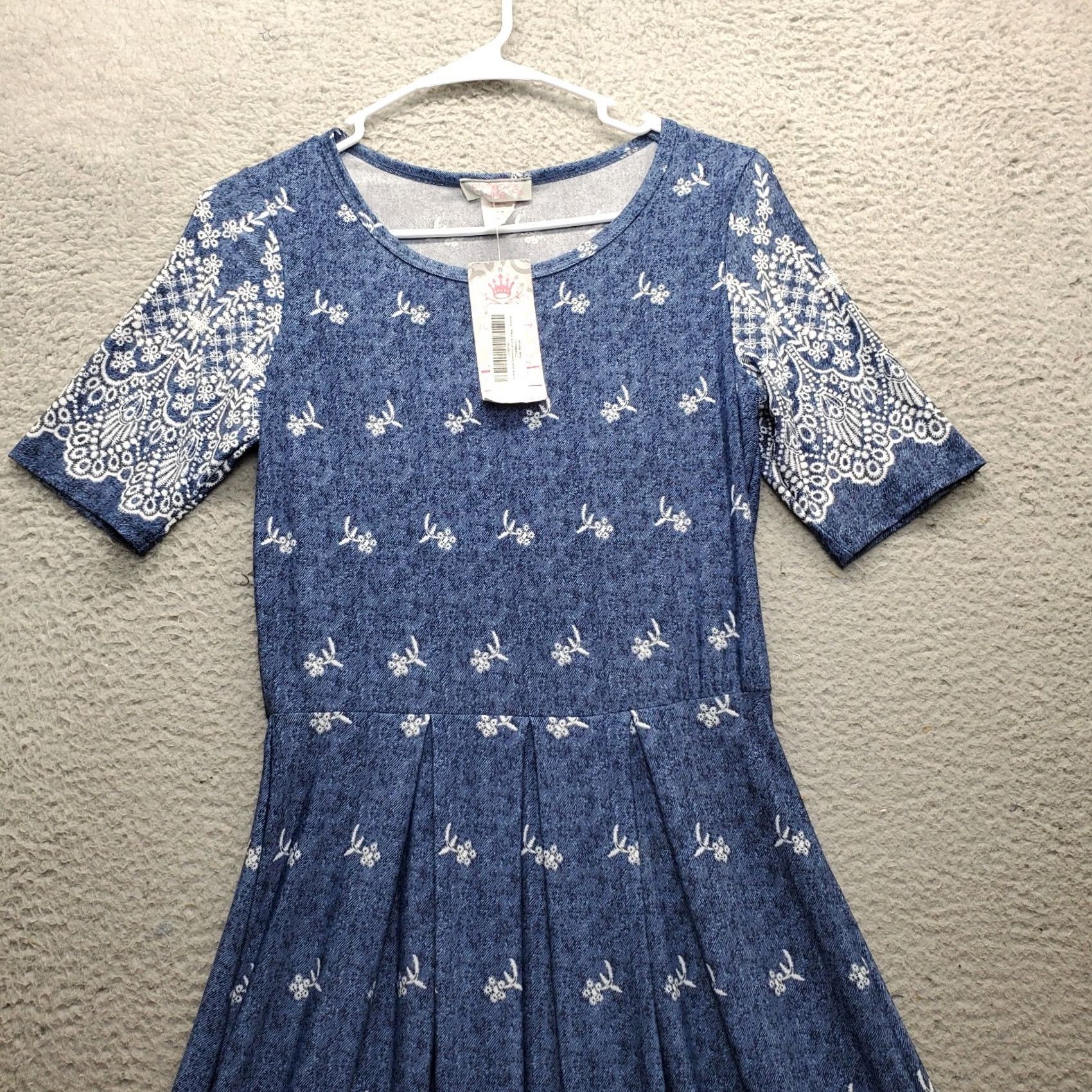 Vintage Pretty Young Womens Dress Fit & Flare Geometric Blue White Pleated Knee Length M NWT Size M / US 6-8 / IT 42-44 - 3 Thumbnail