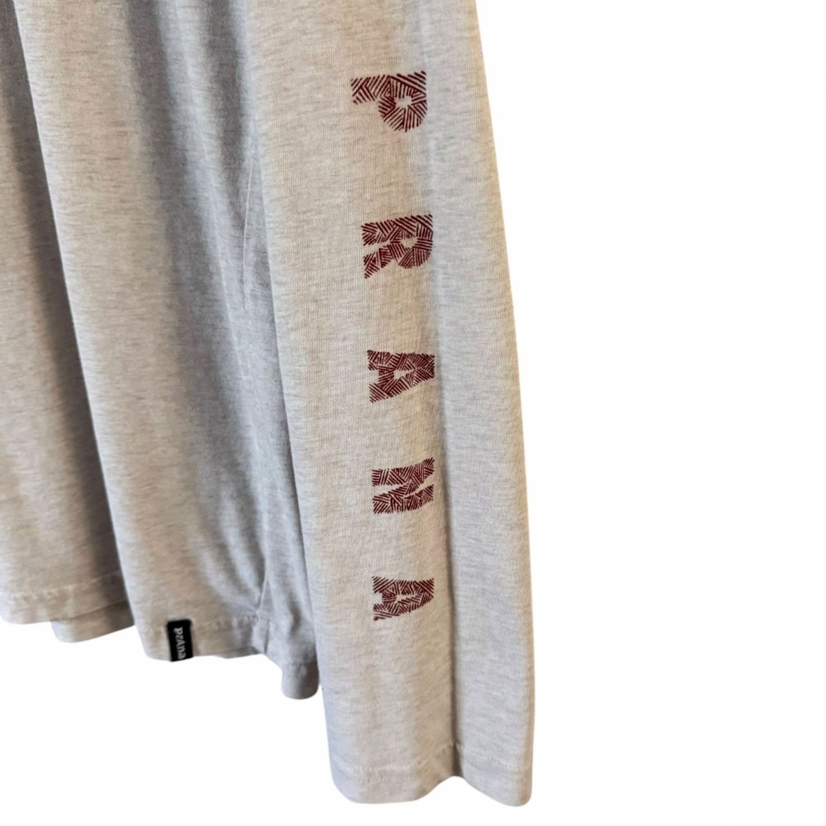 Prana prAna Long-Sleeve Shirt Oatmeal Mountain Art Graphic Logo Men's M Shirt Logo All Seasons Nature Outdoor Women? Mens Size US M / EU 48-50 / 2 - 7 Thumbnail
