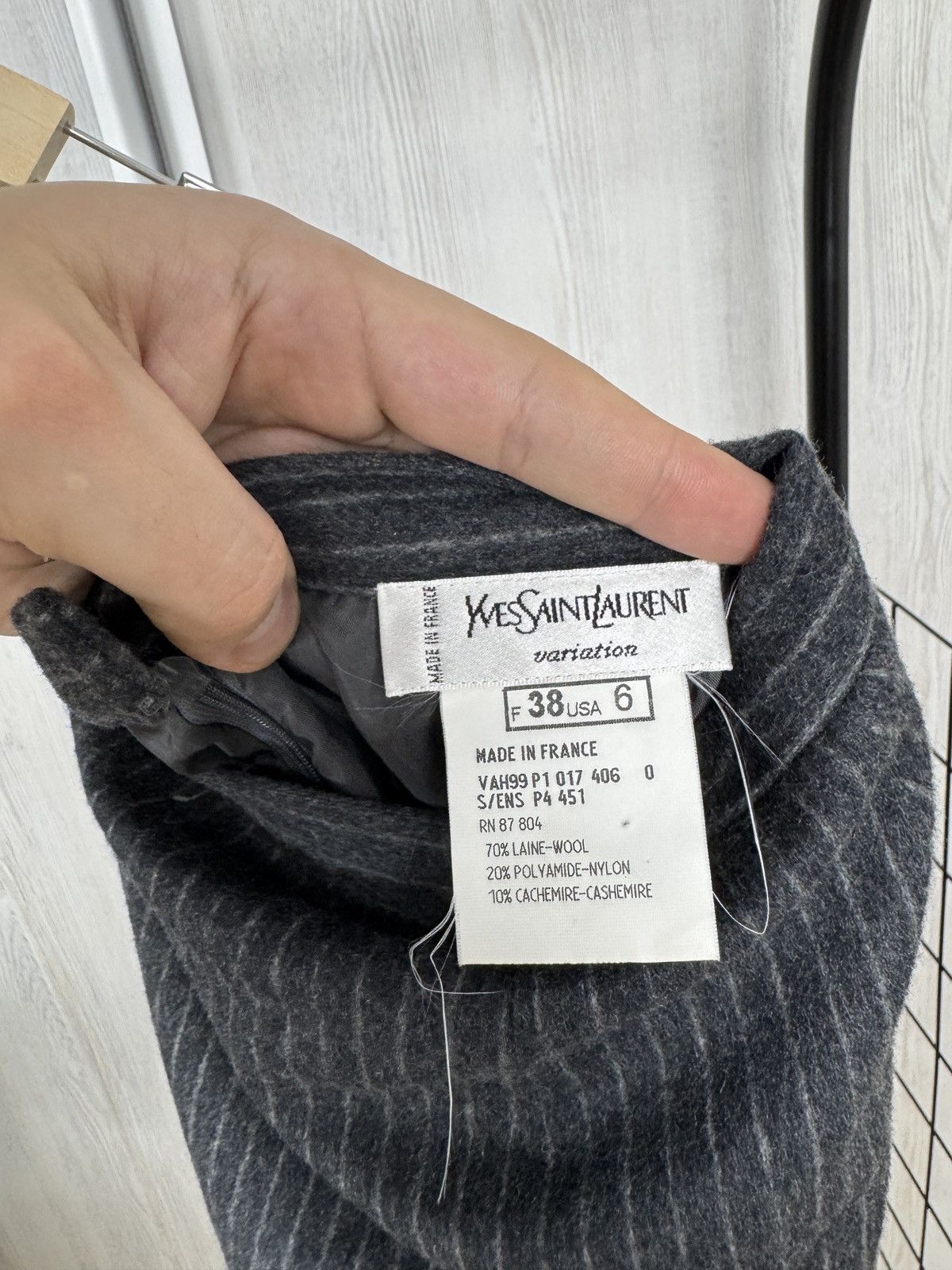 Vintage × Yves Saint Laurent 90s Vintage Yves Saint Laurent Variation Striped Wool Skirt Size 28" / US 6 / IT 42 - 7 Thumbnail