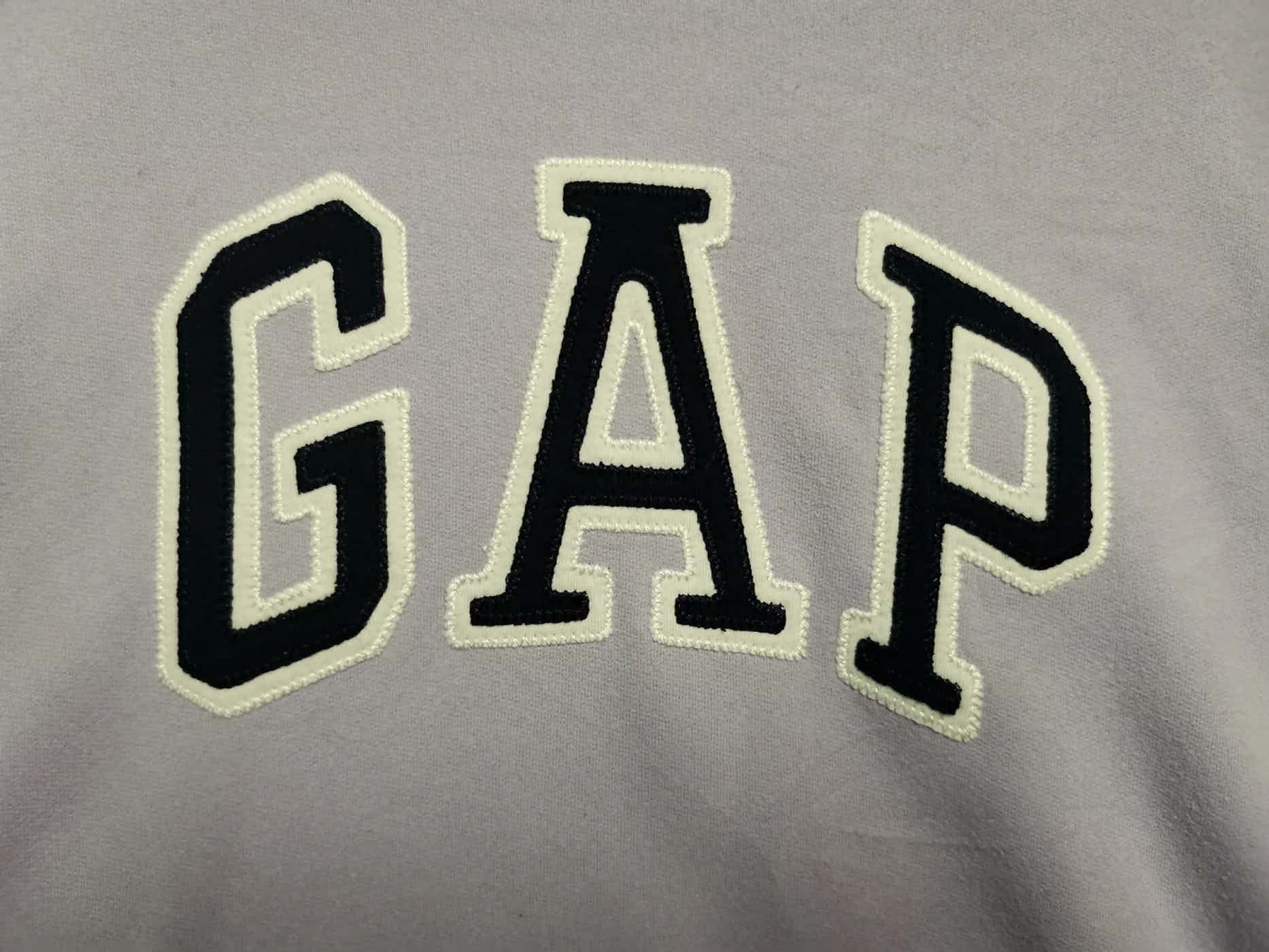 Gap Vintage GAP Big Logo Sweatshirt Hoodie Size US L / EU 52-54 / 3 - 2 Thumbnail
