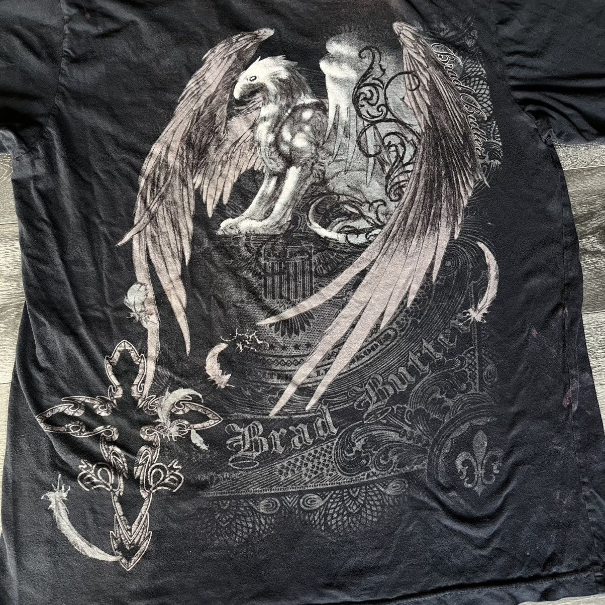 Vintage Vintage 2000s Affliction Style Brad Butter Cross V Neck Tee Size US XXL / EU 58 / 5 - 6 Thumbnail
