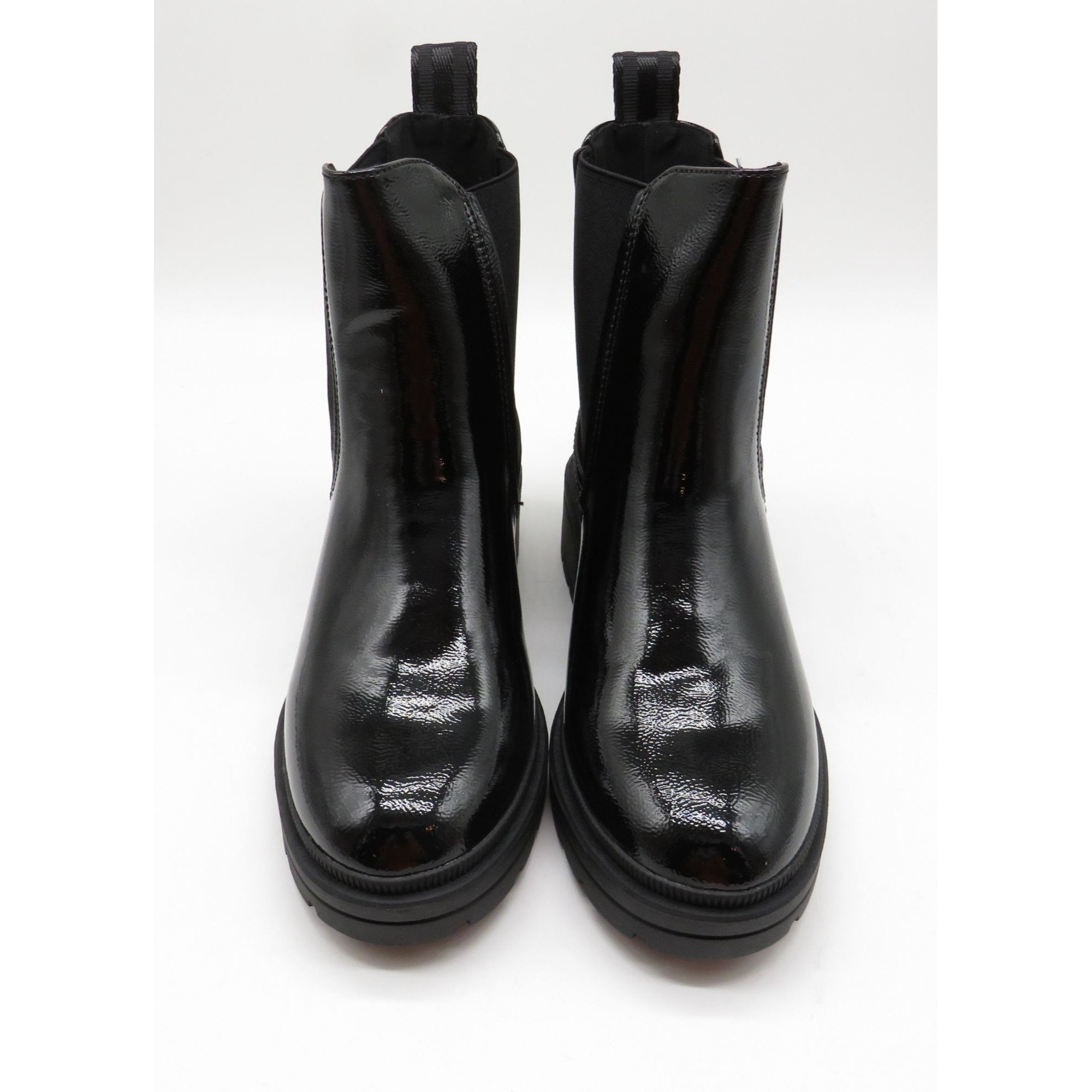 Other Rocket Dog Womens Black Patent PU Chelsea Boots 7.5M NEW Size US 7.5 / IT 37.5 - 3 Thumbnail