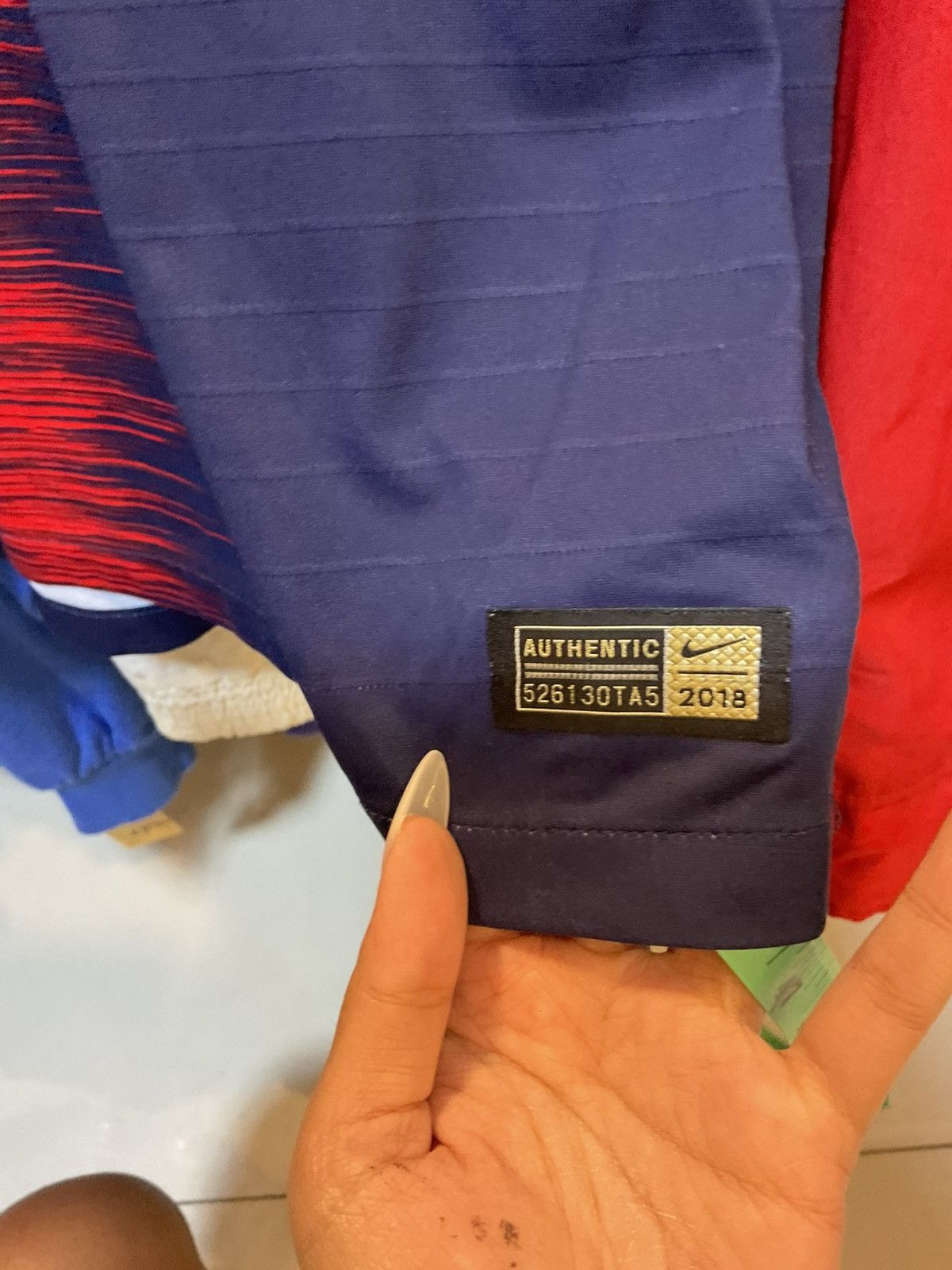 Nike 2018-2019ParisSaint-GermainHomeKitNEYMAR10PlayerVersion Size US L / EU 52-54 / 3 - 5 Thumbnail