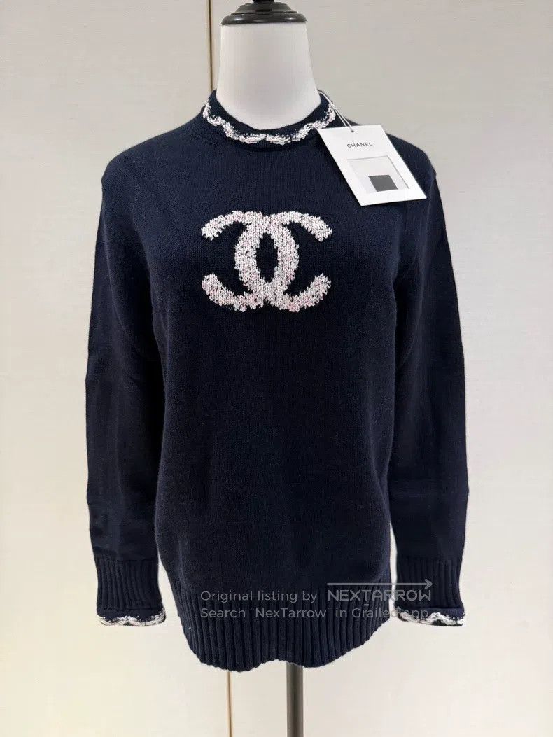 Chanel Chanel 21p dark blue lace double C round-neck knitted swea Size XS / US 0-2 / IT 36-38 - 1 Thumbnail