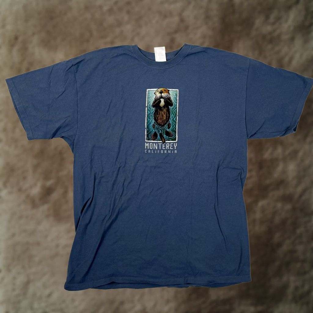 Vintage VINTAGE Monterey California Sea Otter T-Shirt Mens XL Blue Duck Co Graphic Size US XL / EU 56 / 4 - 1 Thumbnail