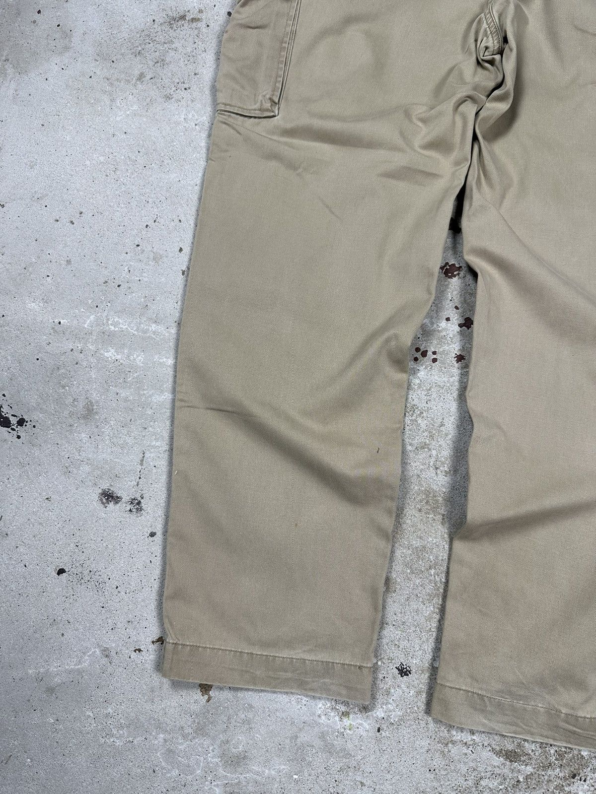 Tommy Hilfiger × Vintage Vintage Y2K Tommy Hilfiger Beige Baggy Cargo Pants Size US 33 - 12 Thumbnail