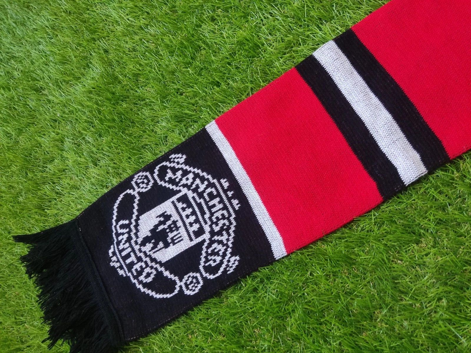 Other MANCHESTER UNITED SCARF FOOTBALL SOCCER ONE SIZE Size ONE SIZE - 3 Thumbnail