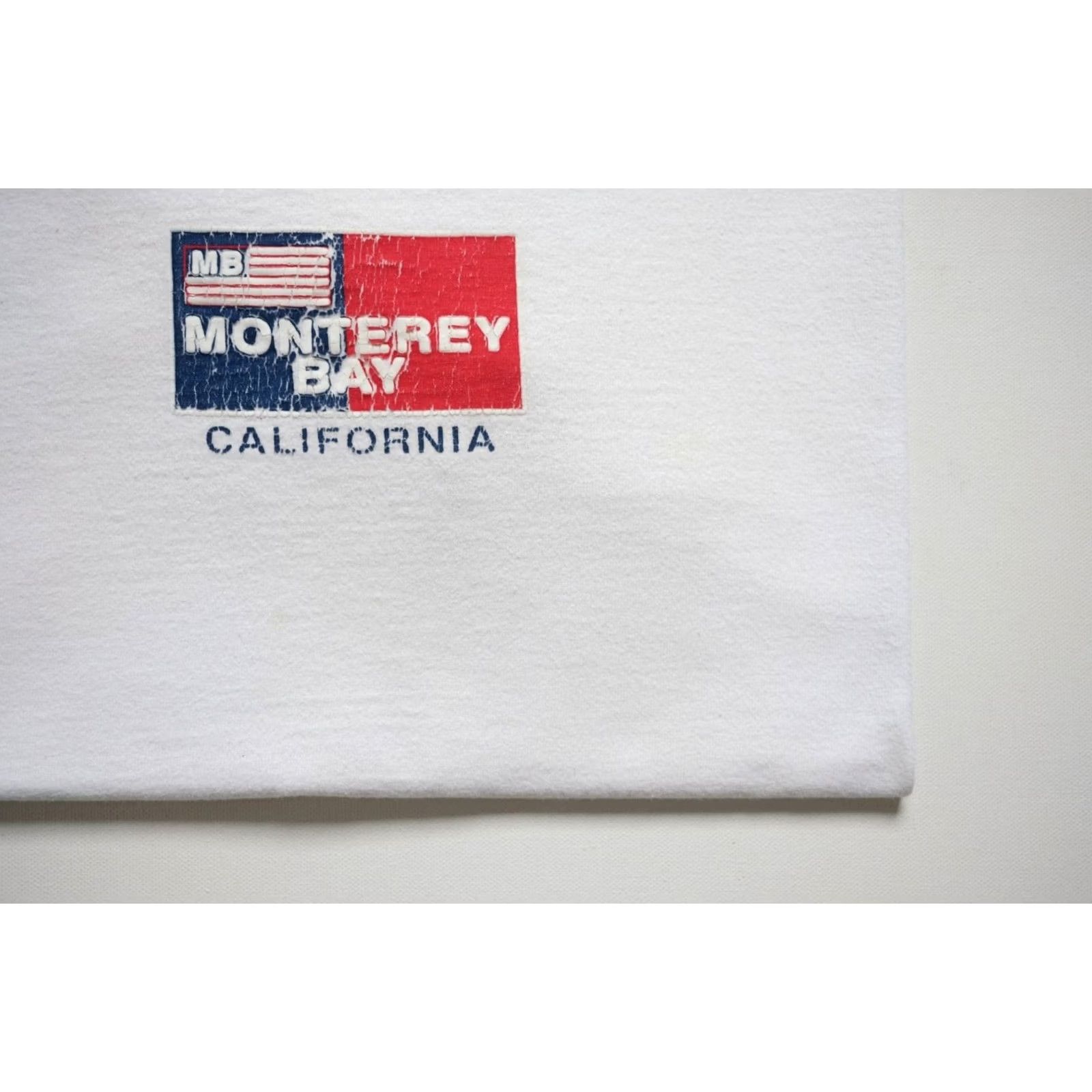 Fruit Of The Loom VINTAGE Fruit of the Loom 90s Monterey Bay California Beach Graphic T Shirt XL White Mens Short Sleeve Crew Neck Size US XL / EU 56 / 4 - 4 Thumbnail