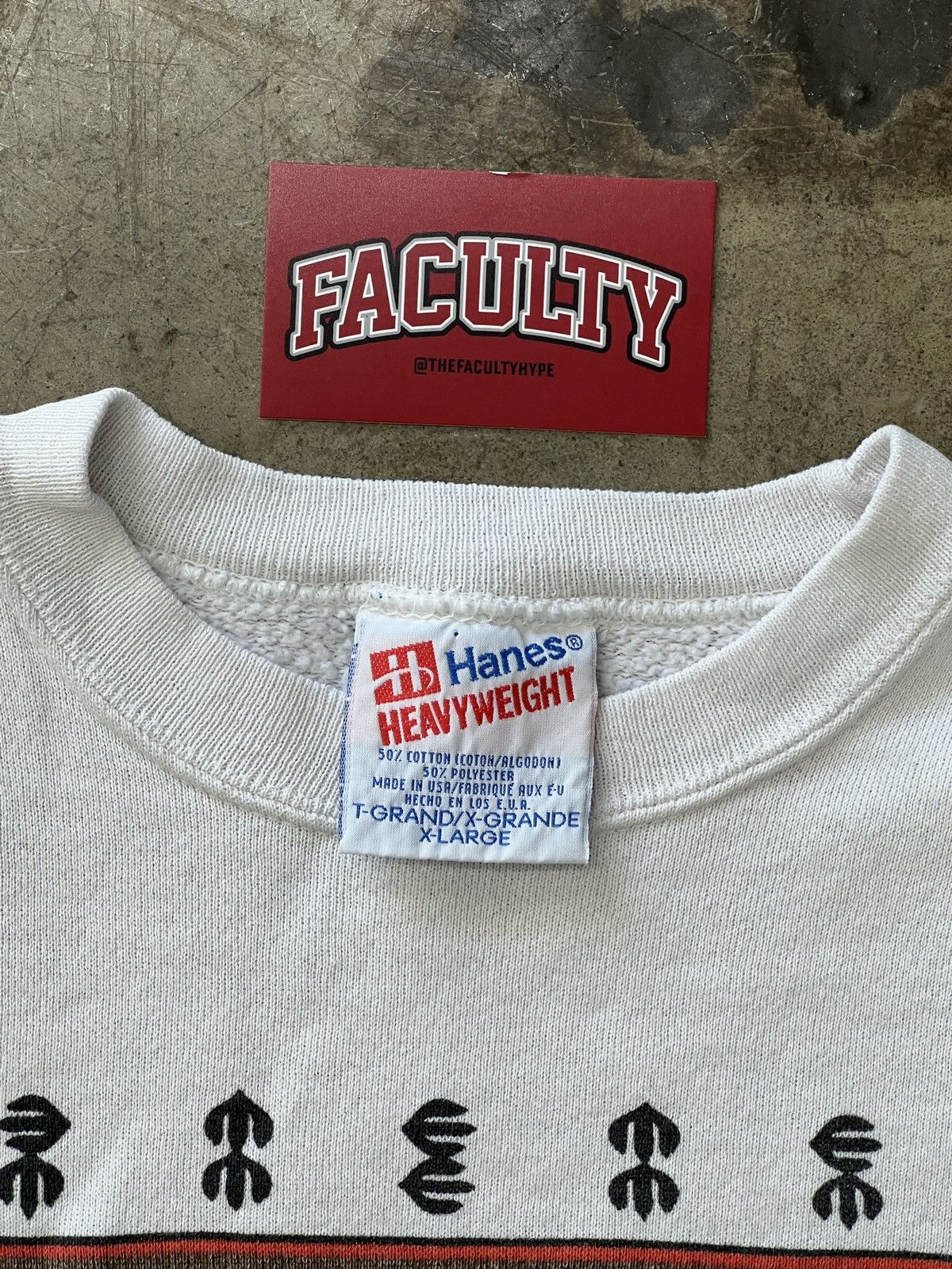 Vintage Vintage 1991 90s Dinotopia Hanes Heavyweight Crewneck XL Size US XL / EU 56 / 4 - 3 Thumbnail