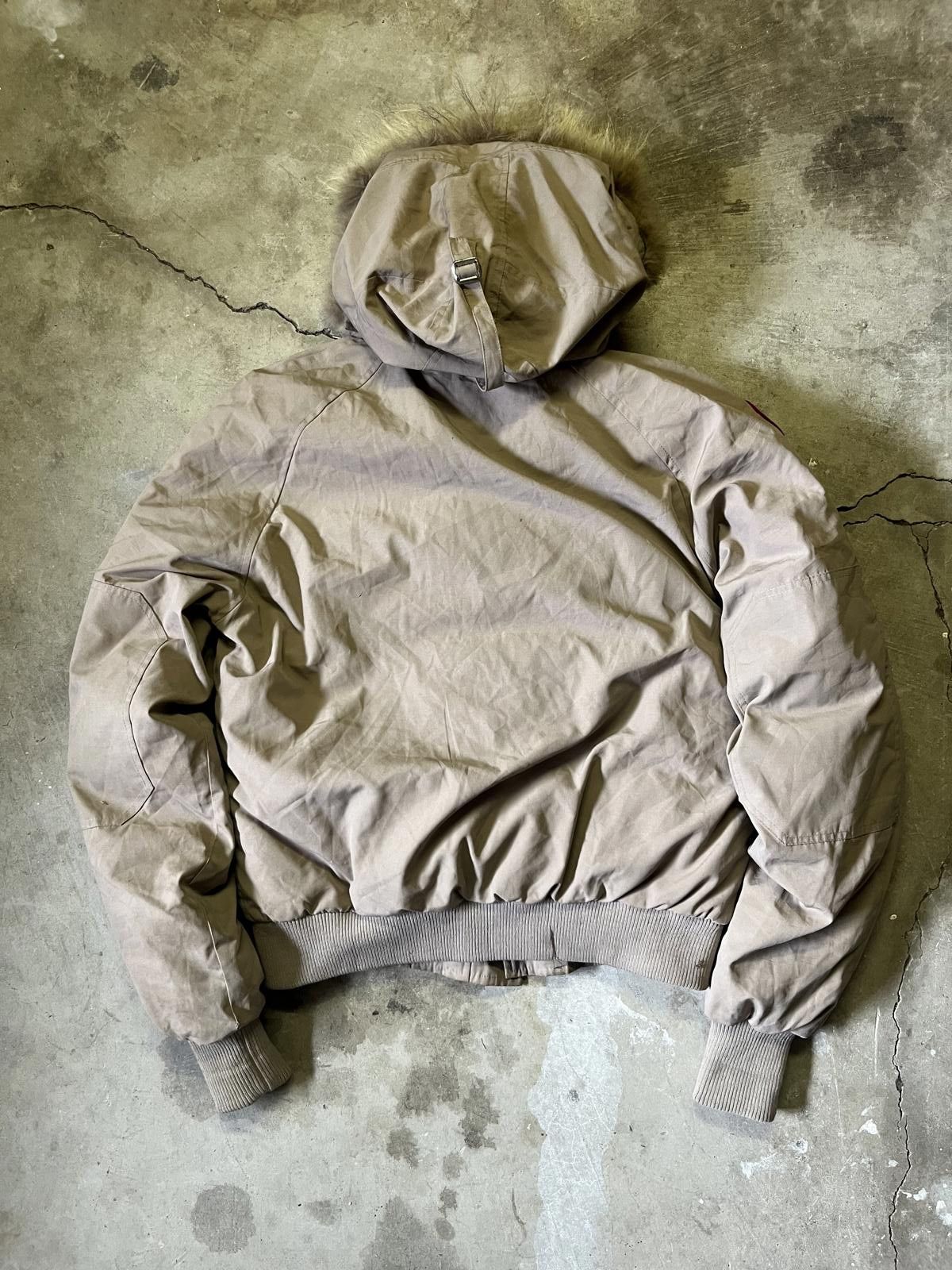 Canada Goose Canada Goose Expedition Jacket with Fur Hood Size US L / EU 52-54 / 3 - 2 Thumbnail
