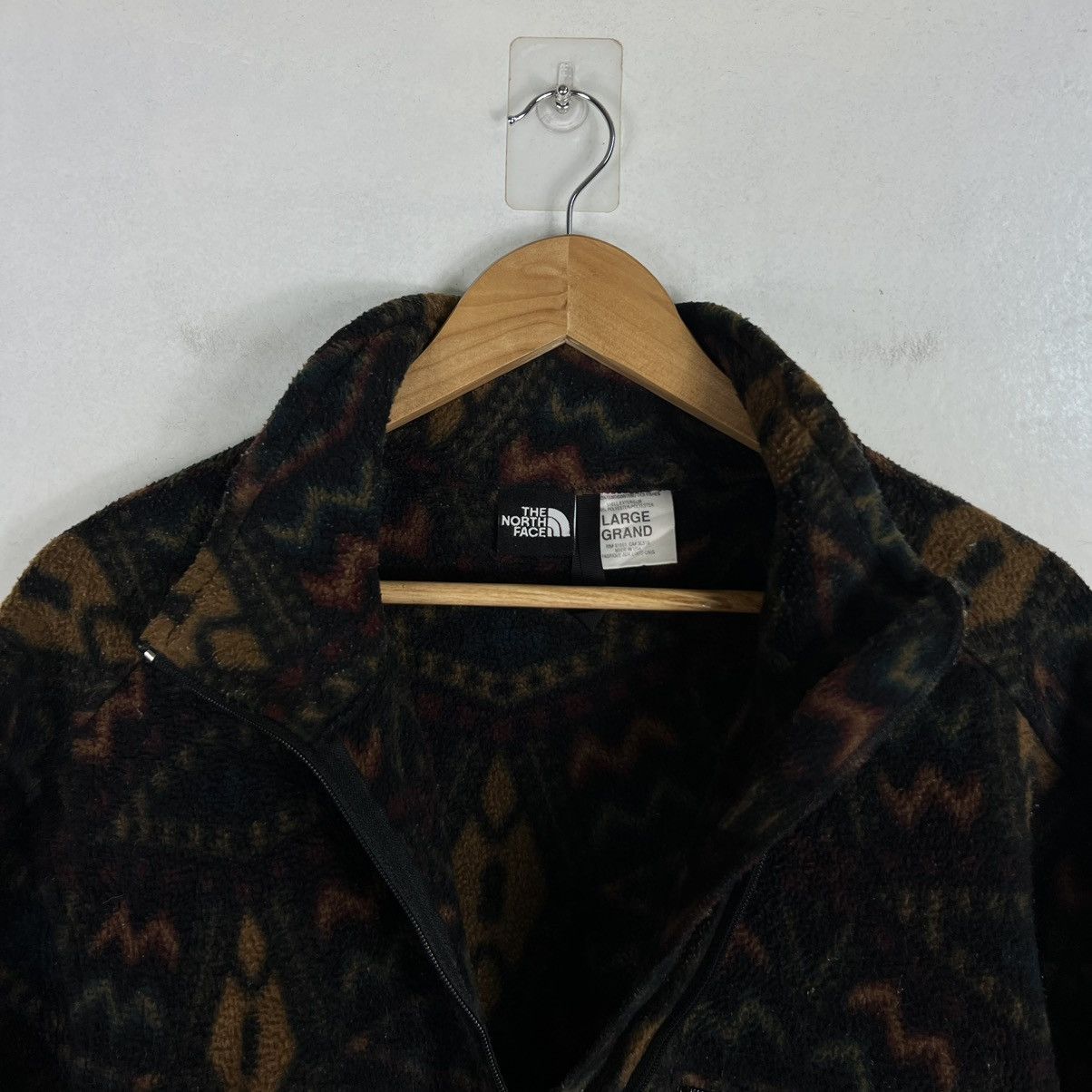 The North Face 🔥90’s Vintage The North Face Navajo Aztec Design Fleece Size US L / EU 52-54 / 3 - 13 Thumbnail