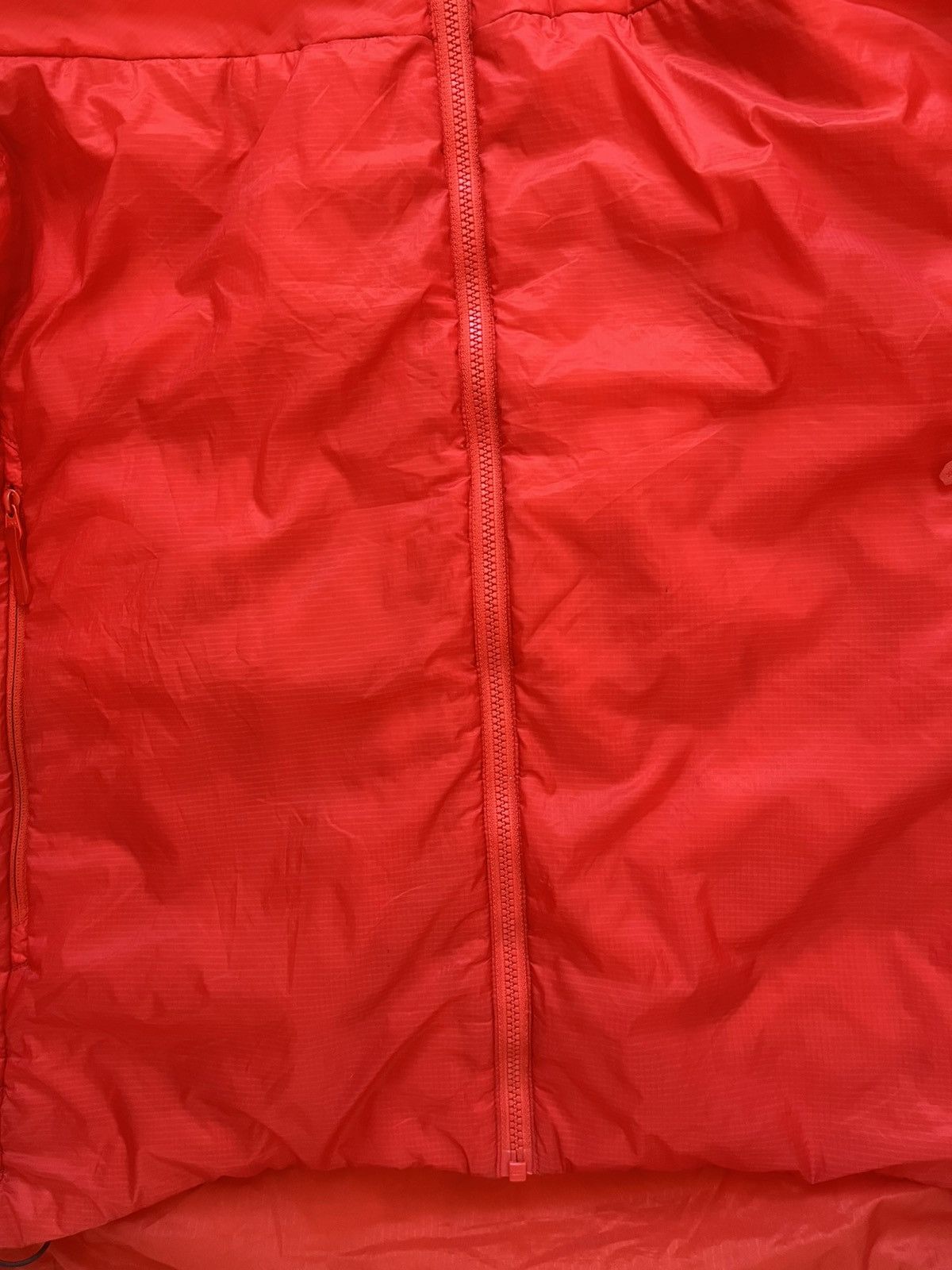 Arc'teryx Arcteryx atom red jacket gorpcore streetwear Size US M / EU 48-50 / 2 - 8 Thumbnail