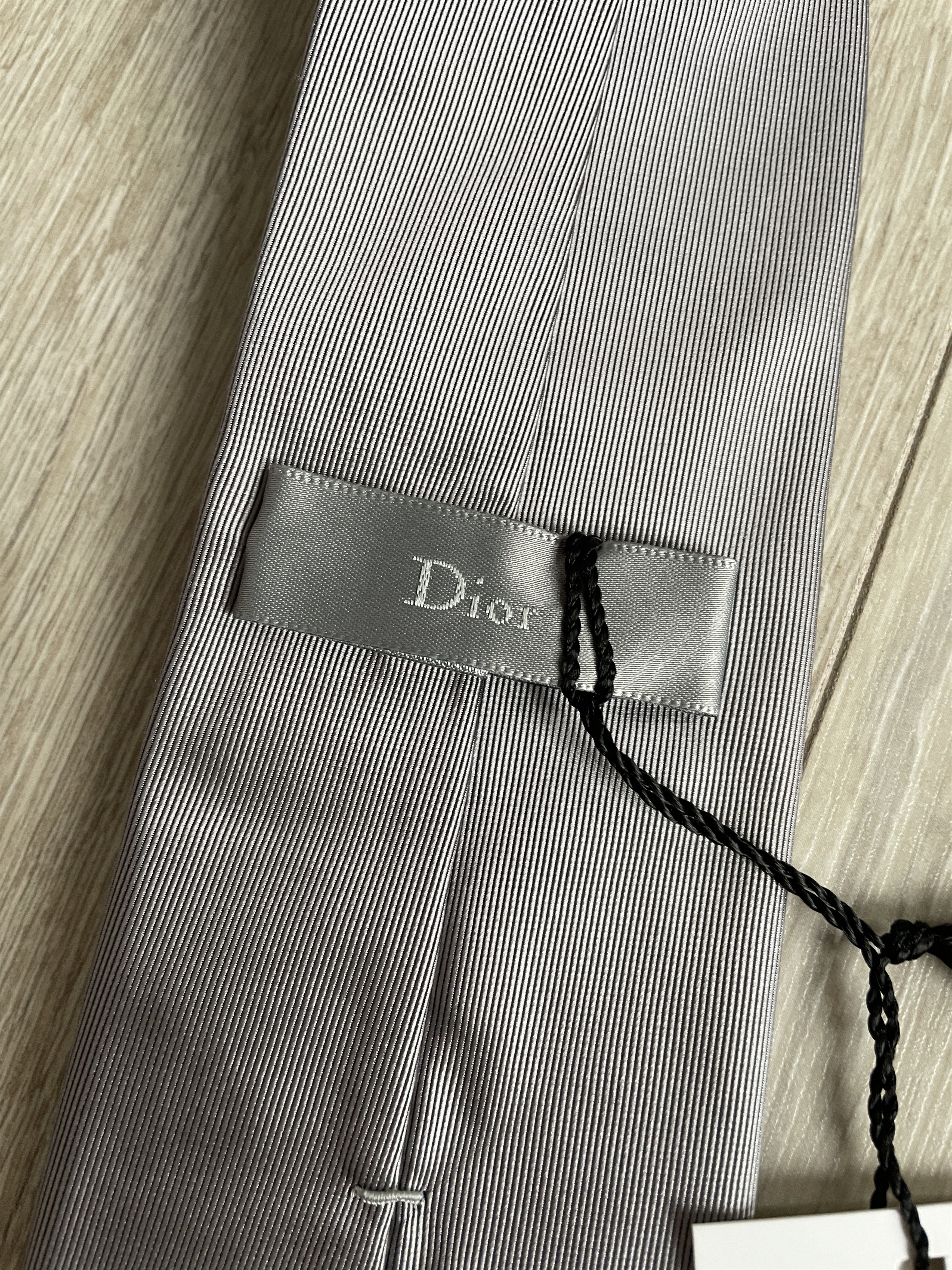Dior Dior Homme SS05 “Beck” skull tie by Hedi Slimane Size ONE SIZE - 7 Thumbnail
