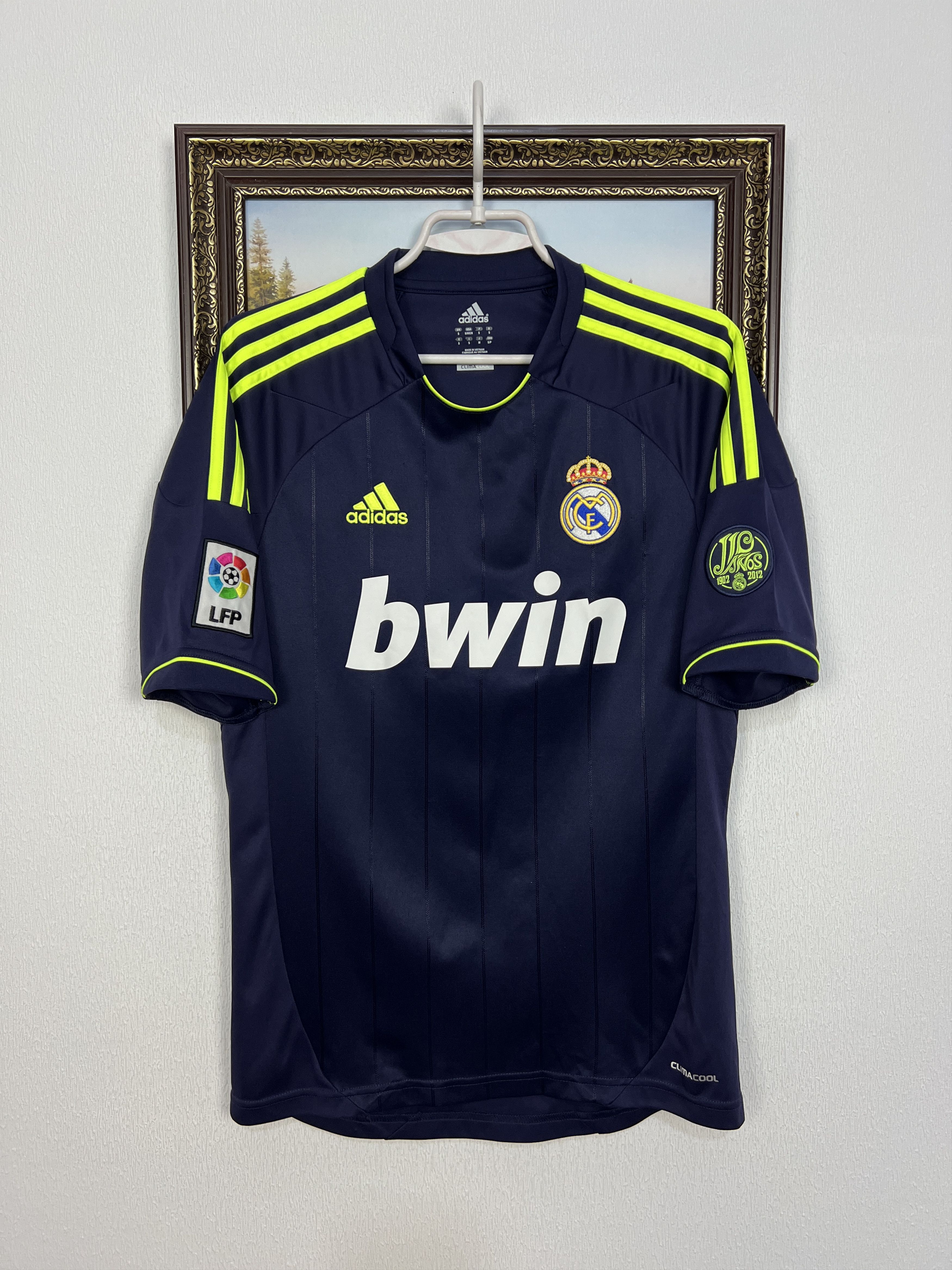 Adidas Real Madrid Away football shirt 2012 Soccer Jersey Trikot Size US S / EU 44-46 / 1 - 1 Thumbnail
