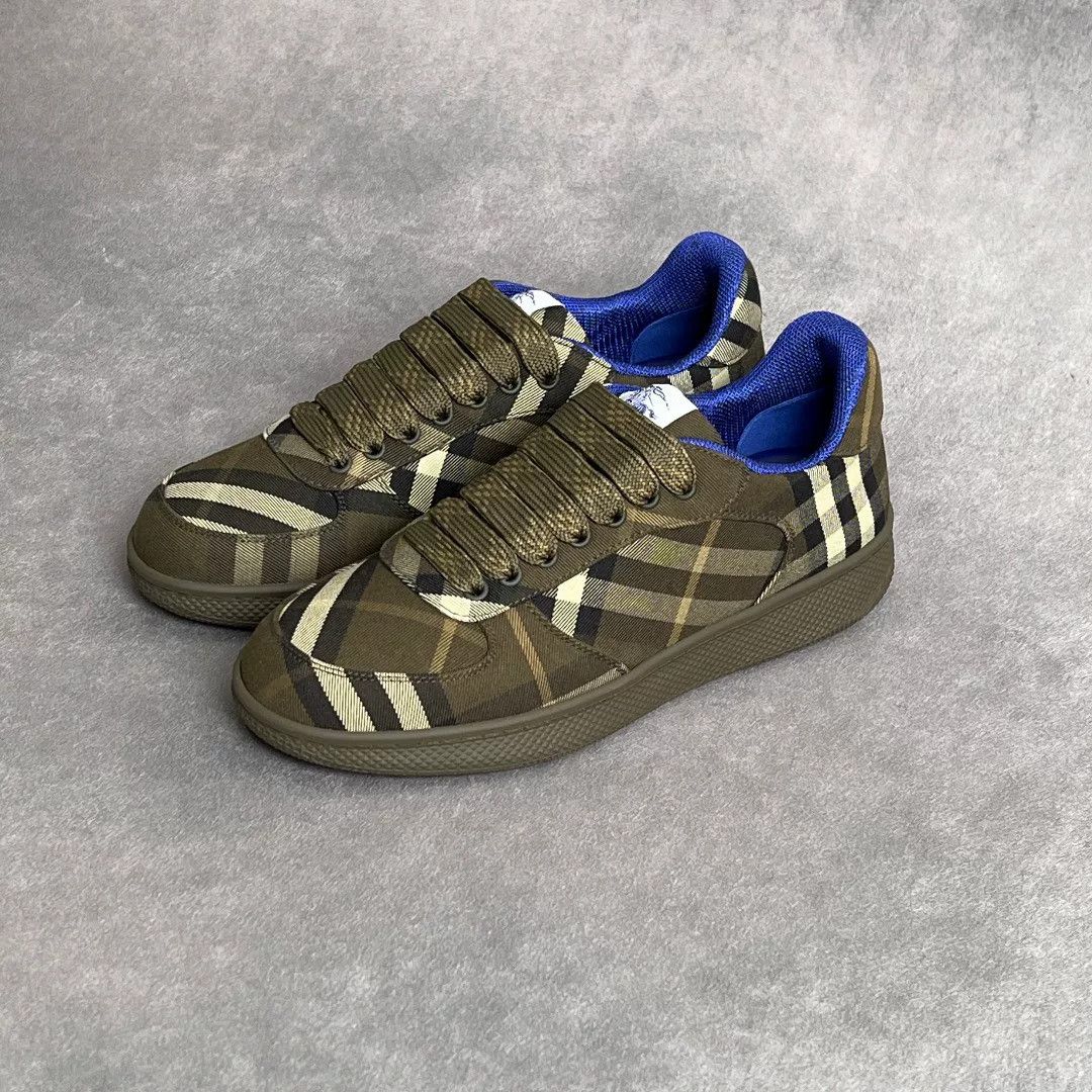 Burberry Burberry Casual Plaid Green Lowtop Sneakers 6 Men Size US 6 / EU 39 - 1 Thumbnail