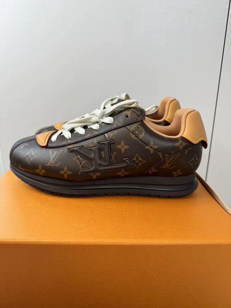 Louis Vuitton Louis Vuitton Brown Old Flower Bread Shoes Size US 11 / EU 44 - 1 Thumbnail