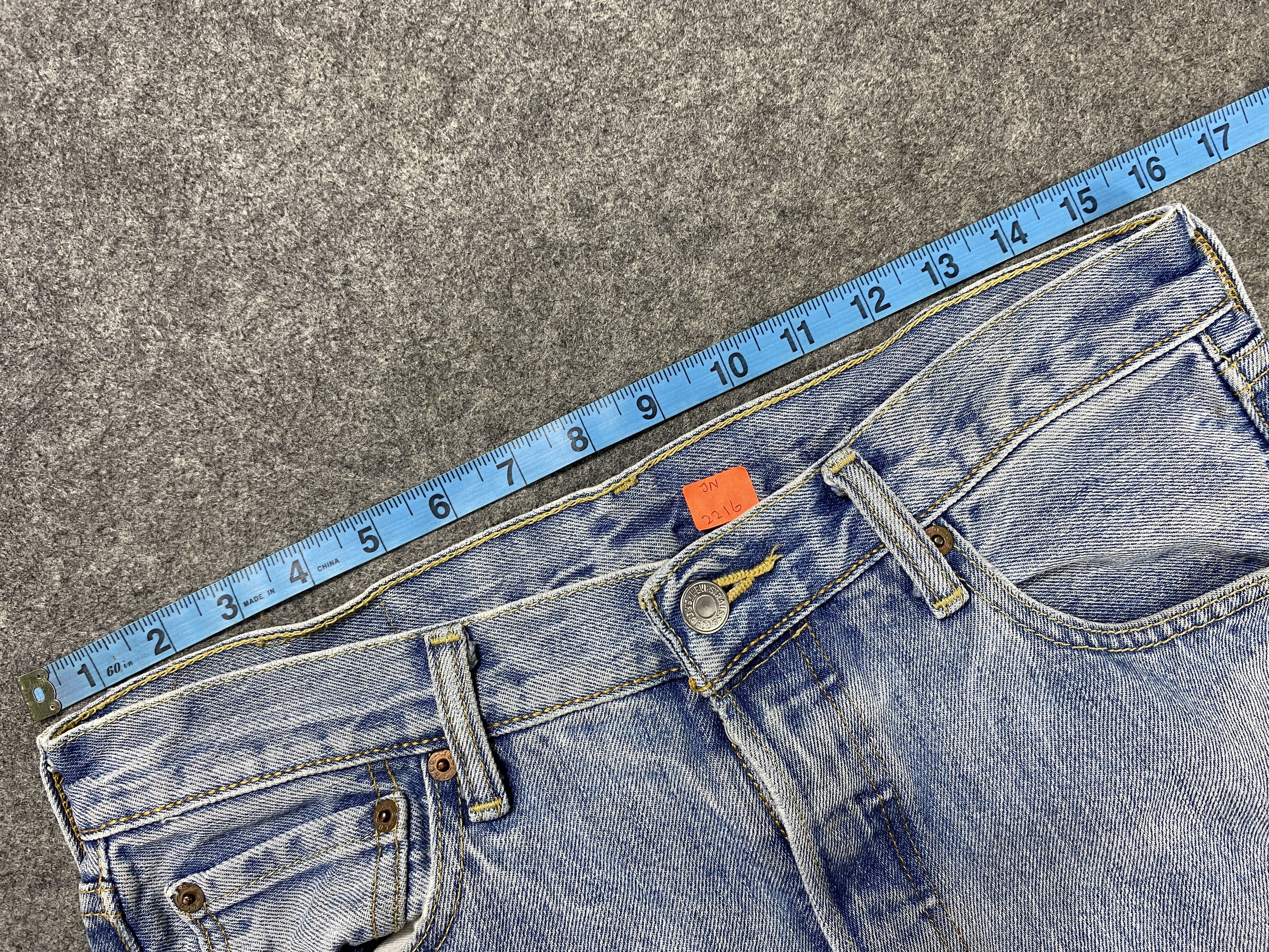 Japanese Brand Light Blue Wash Vintage Levi's 501 Jeans 32x31 Denim -JN2216 Size US 32 / EU 48 - 5 Thumbnail