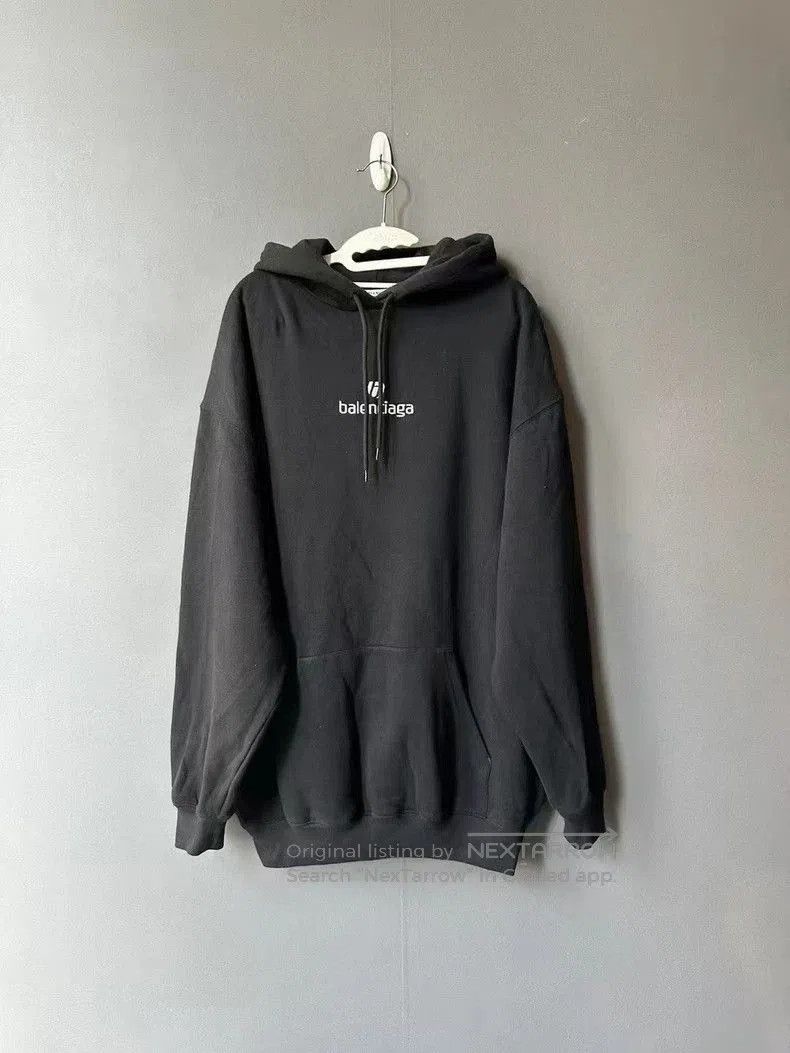 Balenciaga Balenciaga Football Hoodie S. Size US S / EU 44-46 / 1 - 1 Thumbnail